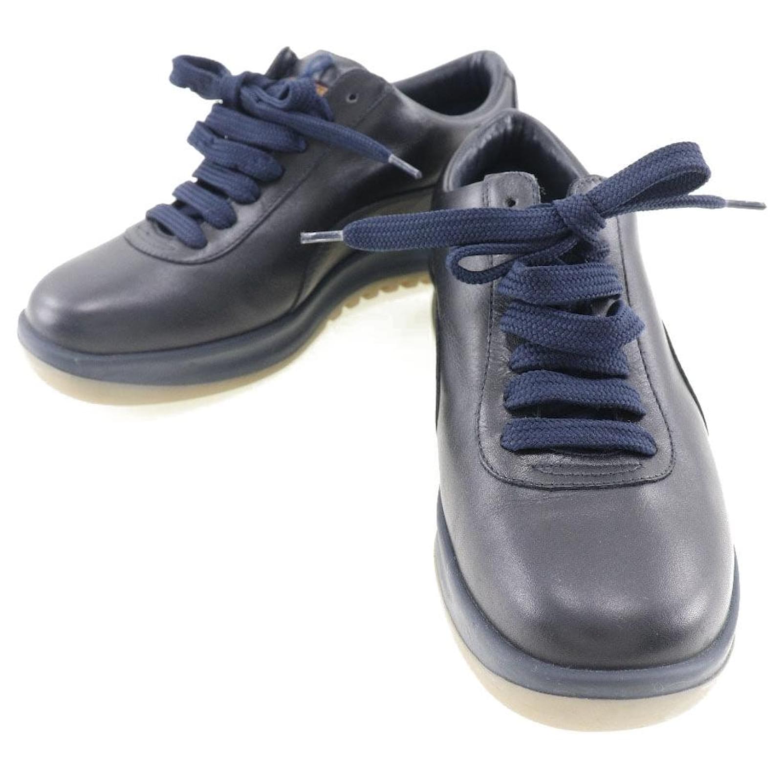 Louis Vuitton Leather Sneakers Black Women  ref.1803247
