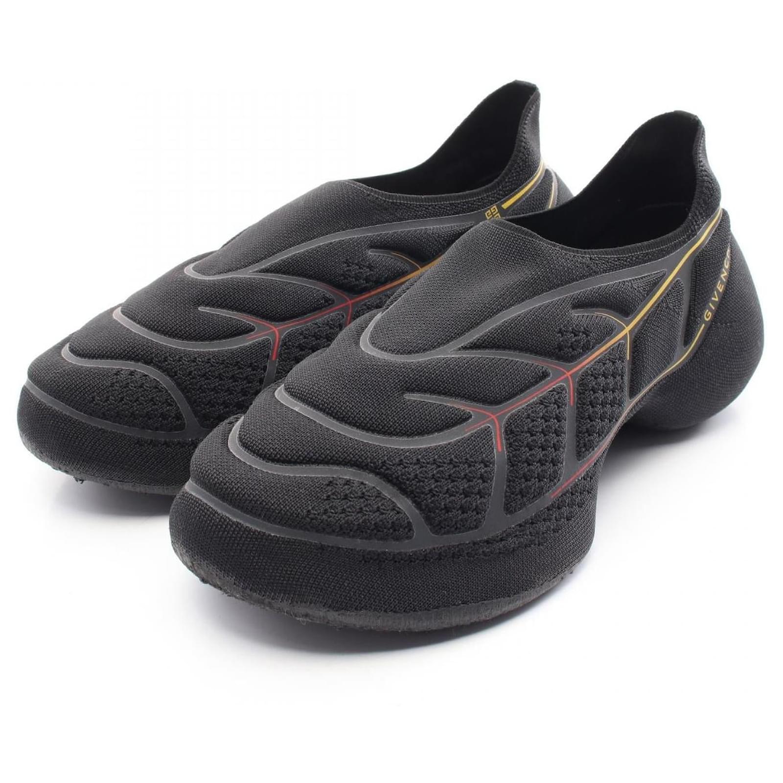 Givenchy TK-360 PLUS Fabric Sneakers Black Multiple colors Cloth  ref.2289204