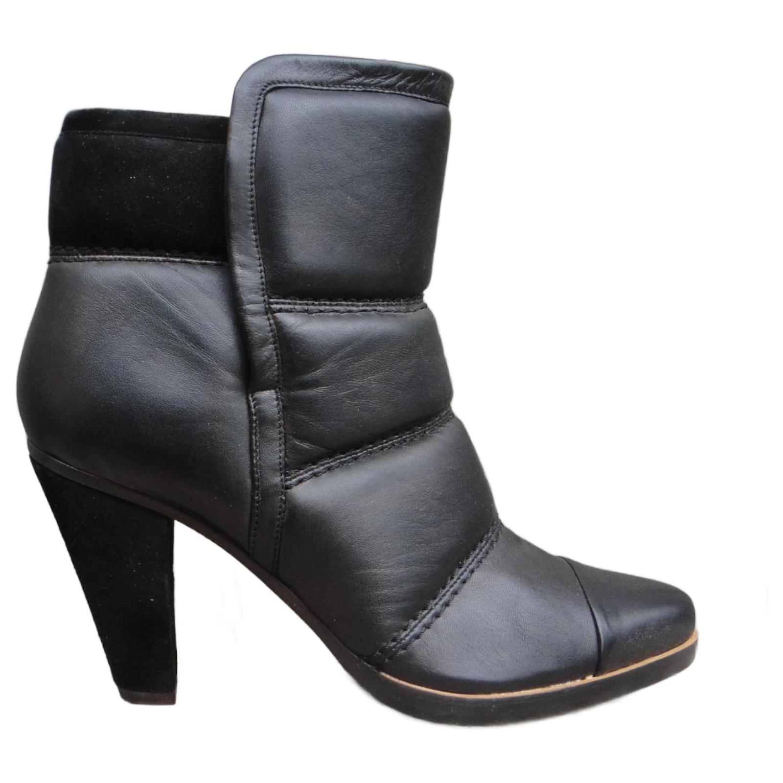 Chloé Ankle Boots Black Leather  ref.2250346