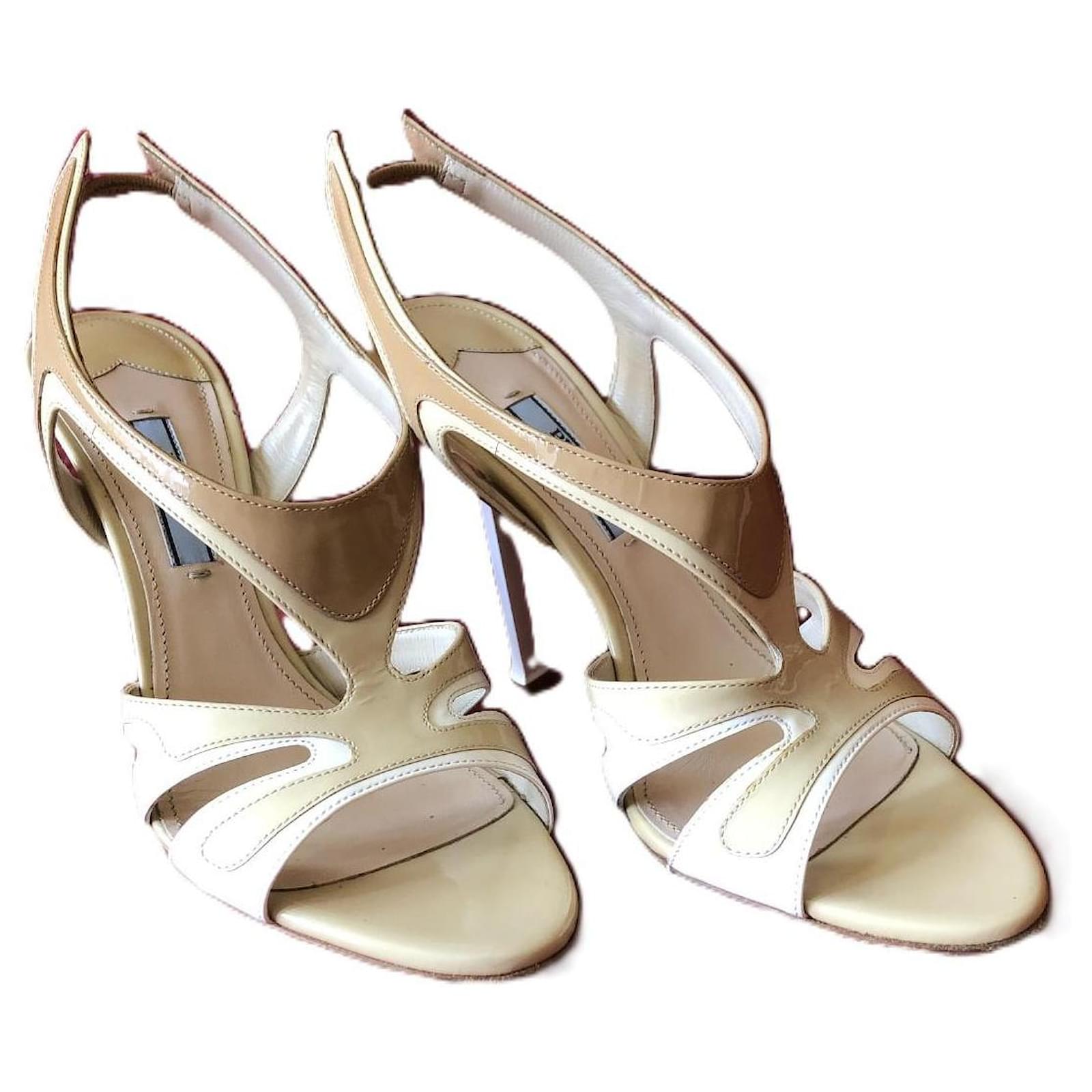 Prada Flame White Beige Leather  ref.2193916