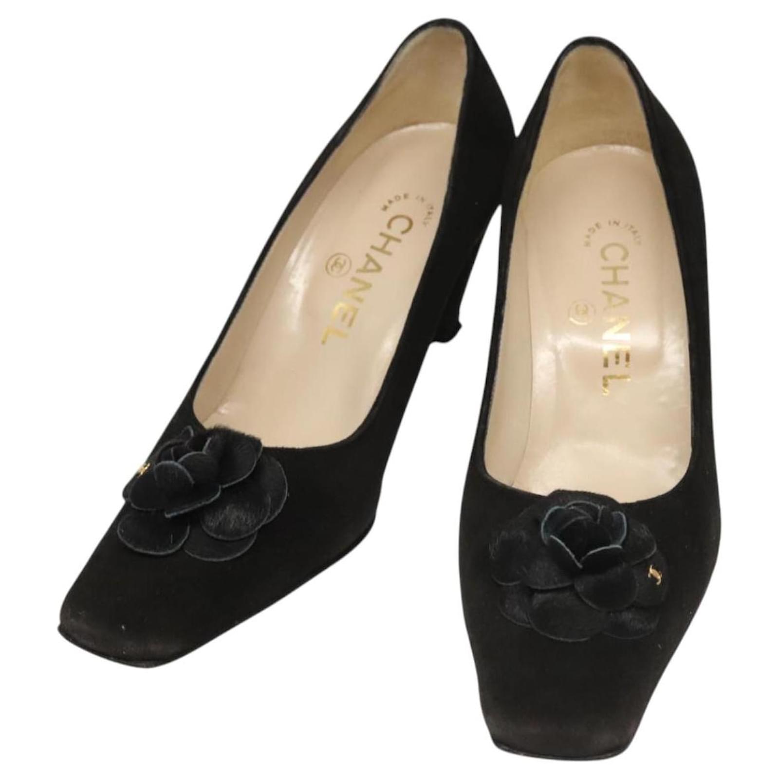 CHANEL Pumps shoes Suede Black CC Auth am8442  ref.2247274