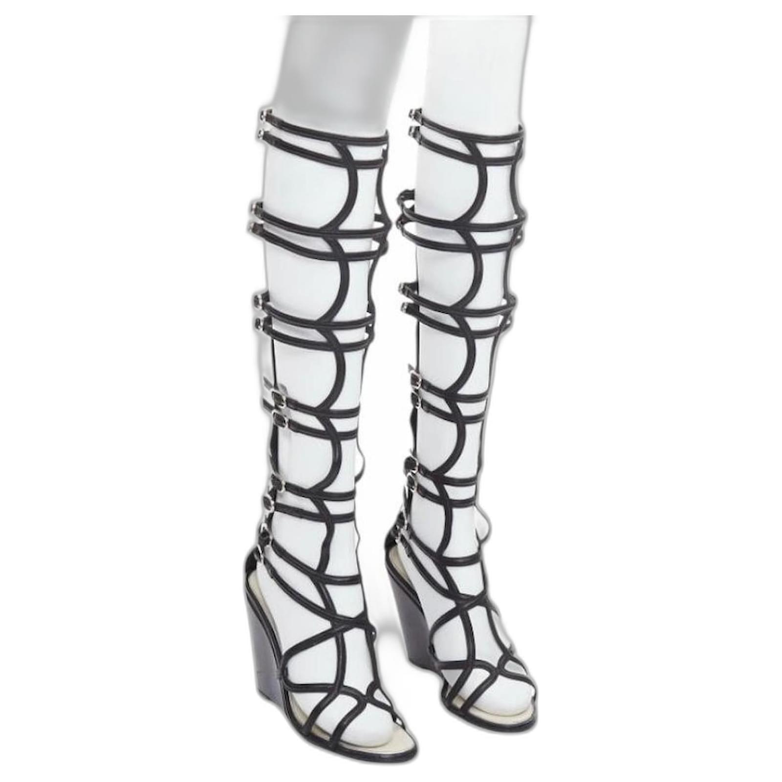 Chanel 2010 Black Leather Interlocking CC Gladiator Wedge Sandals EU 39 Blue  ref.2211300