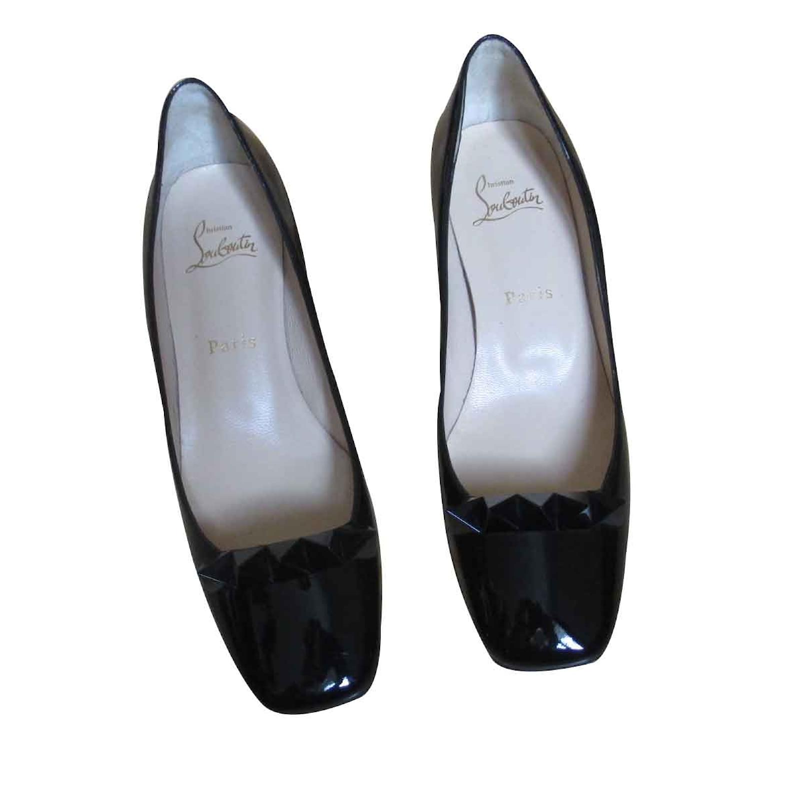 Christian Louboutin Heels Black Patent leather  ref.103592
