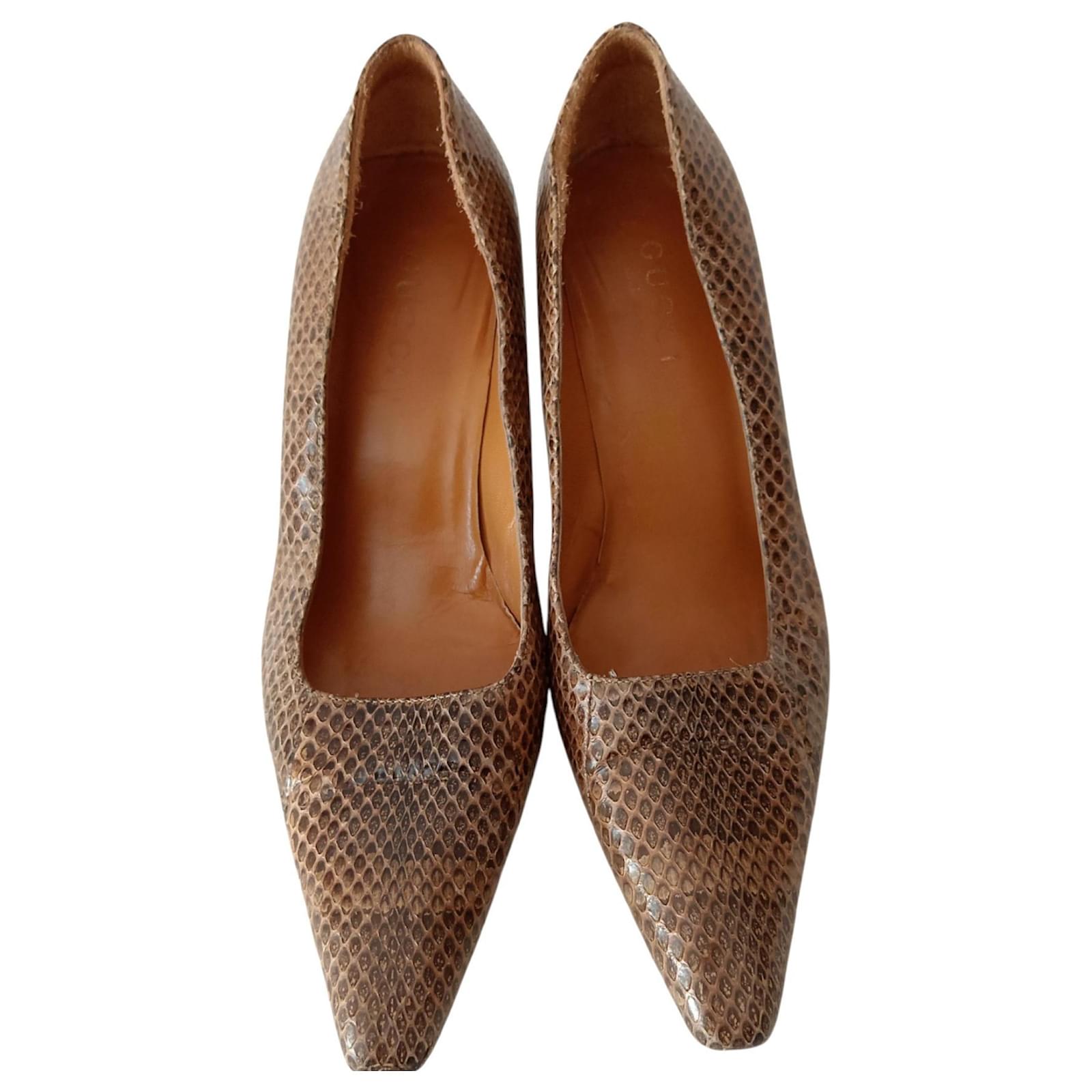 Gucci Zapatos salon Brown Fur  ref.2241471