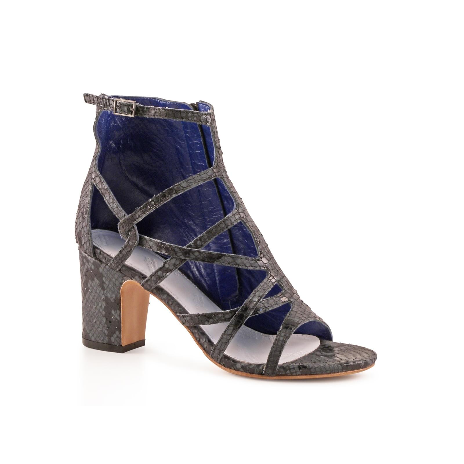 Maison Martin Margiela Sandals Dark grey Leather  ref.39173