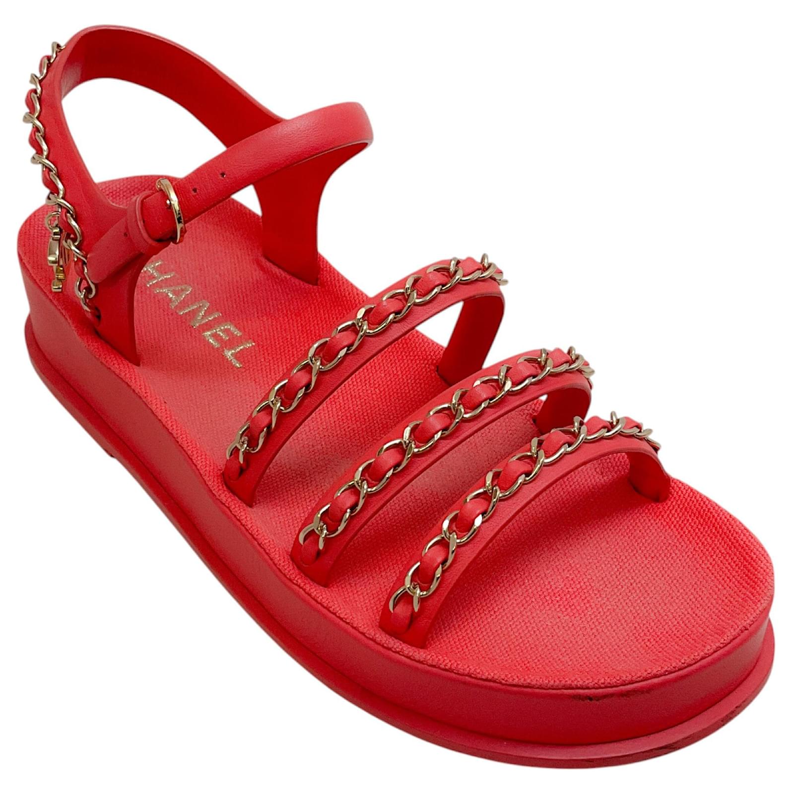 Chanel Coral Leather Sandals with Gold Chain Detail Orange  ref.2237078