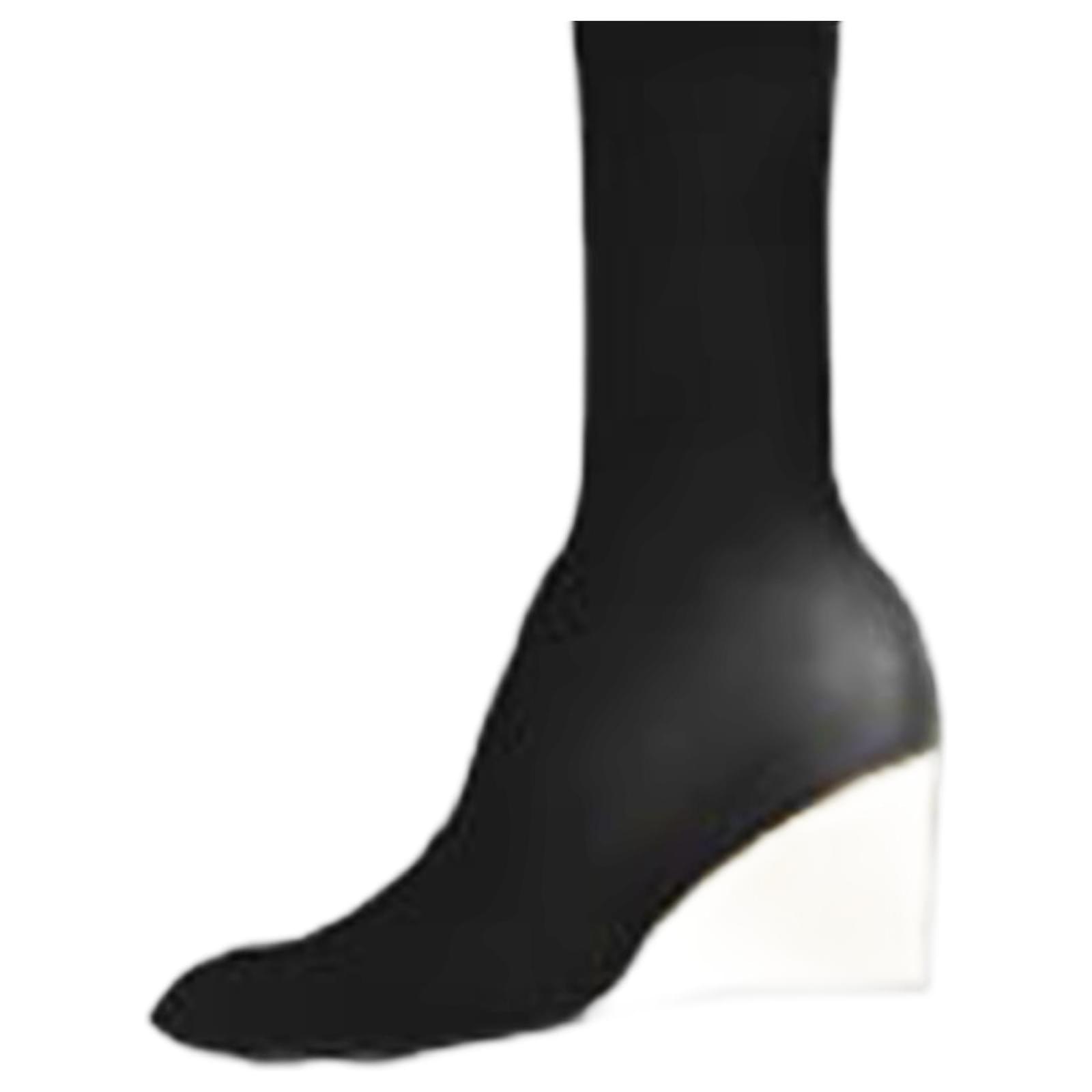 Paco Rabanne Short black boots with gold base Leather  ref.2075211