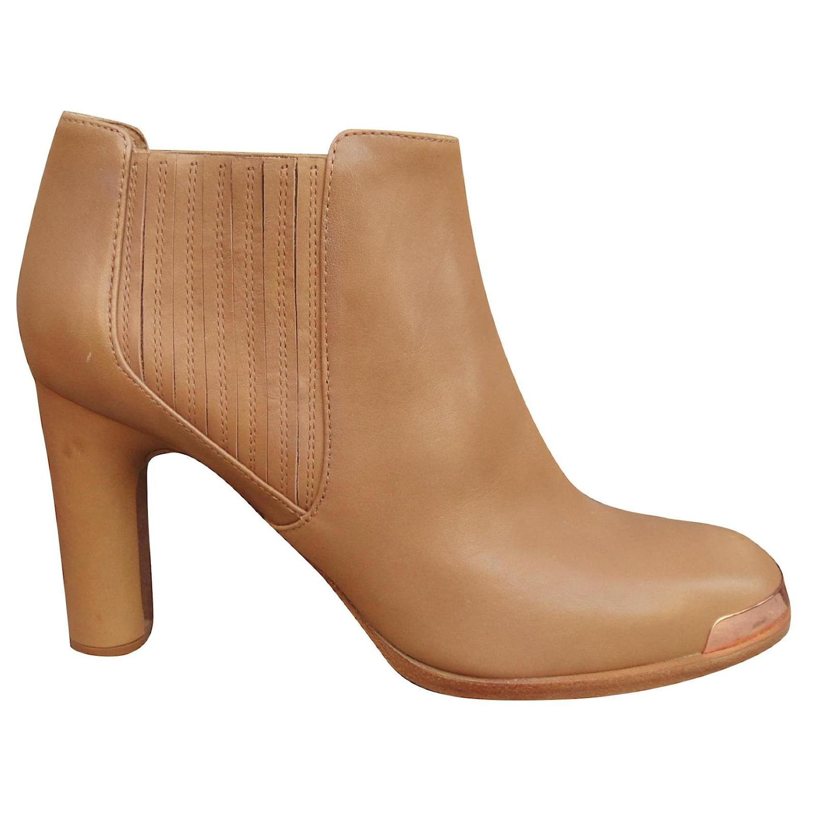 Véronique Branquinho Véronique Brnaquinho p boots 38,5 new condition Beige Leather  ref.186329
