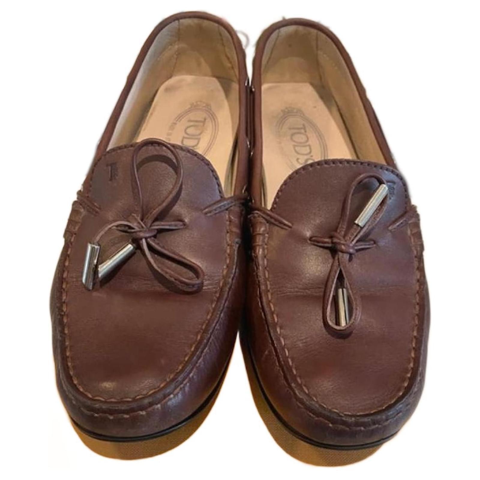 Tod's Boat shoes Brown Leather  ref.2196135