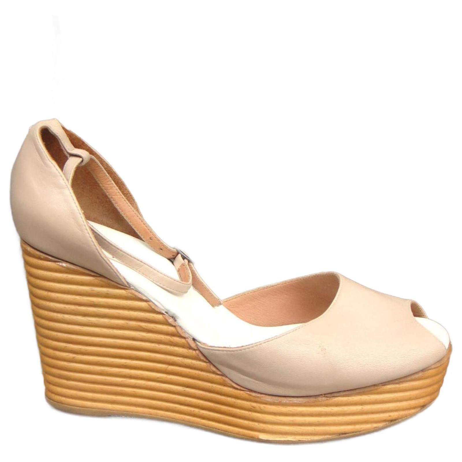 Maison Martin Margiela Heels Beige Leather Wood  ref.2172391
