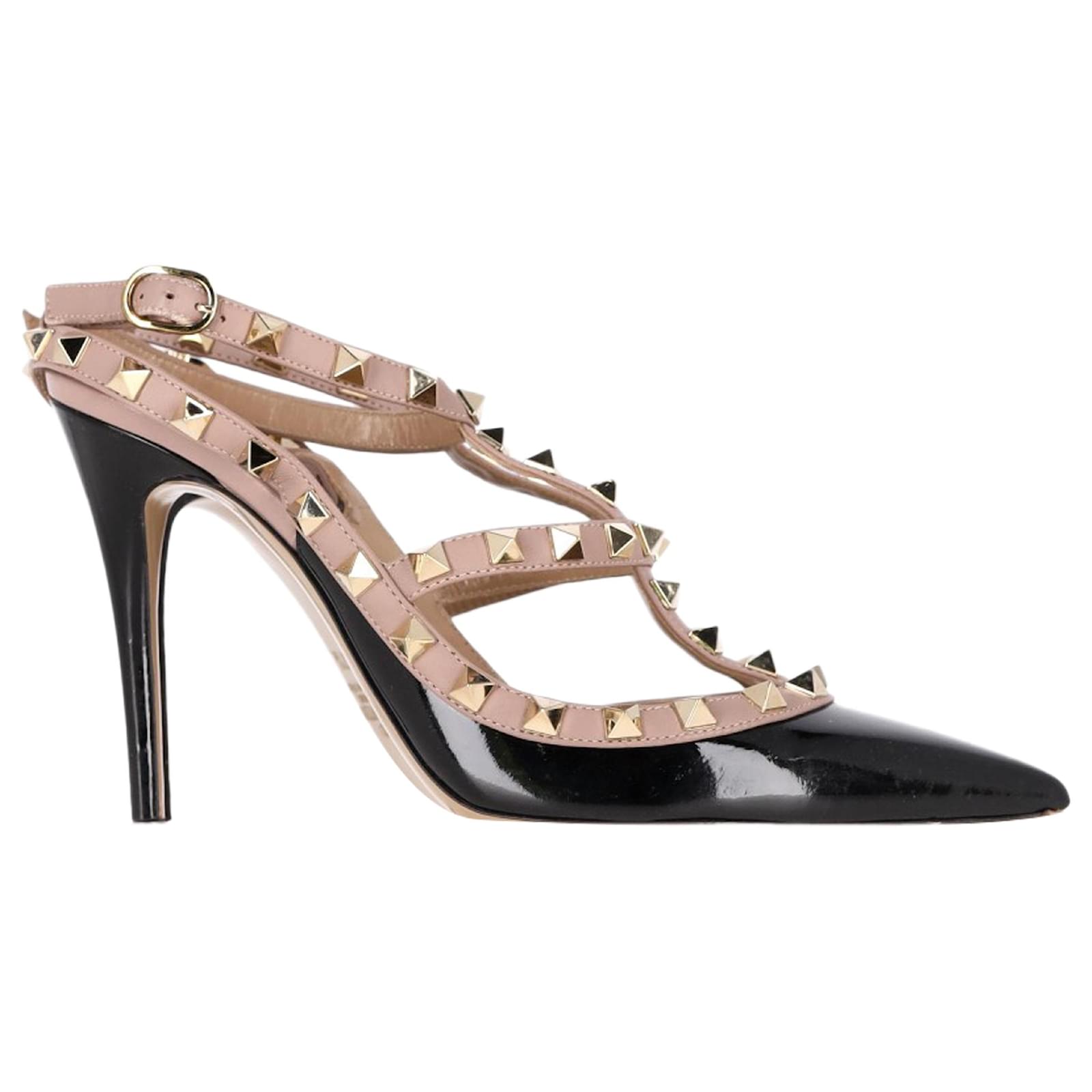 Valentino Garavani Rockstud 100 Pumps in Black Patent Leather   ref.1784292