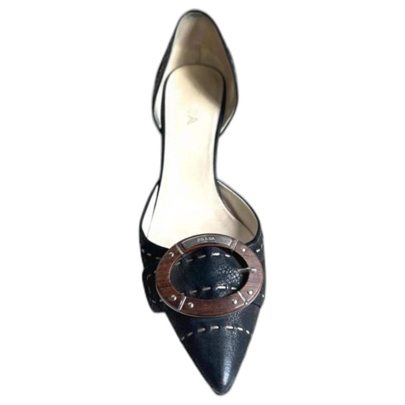 Prada Black Slip-on Pumps wz Kitten Heels Size 36,5/37 Leather  ref.2159022