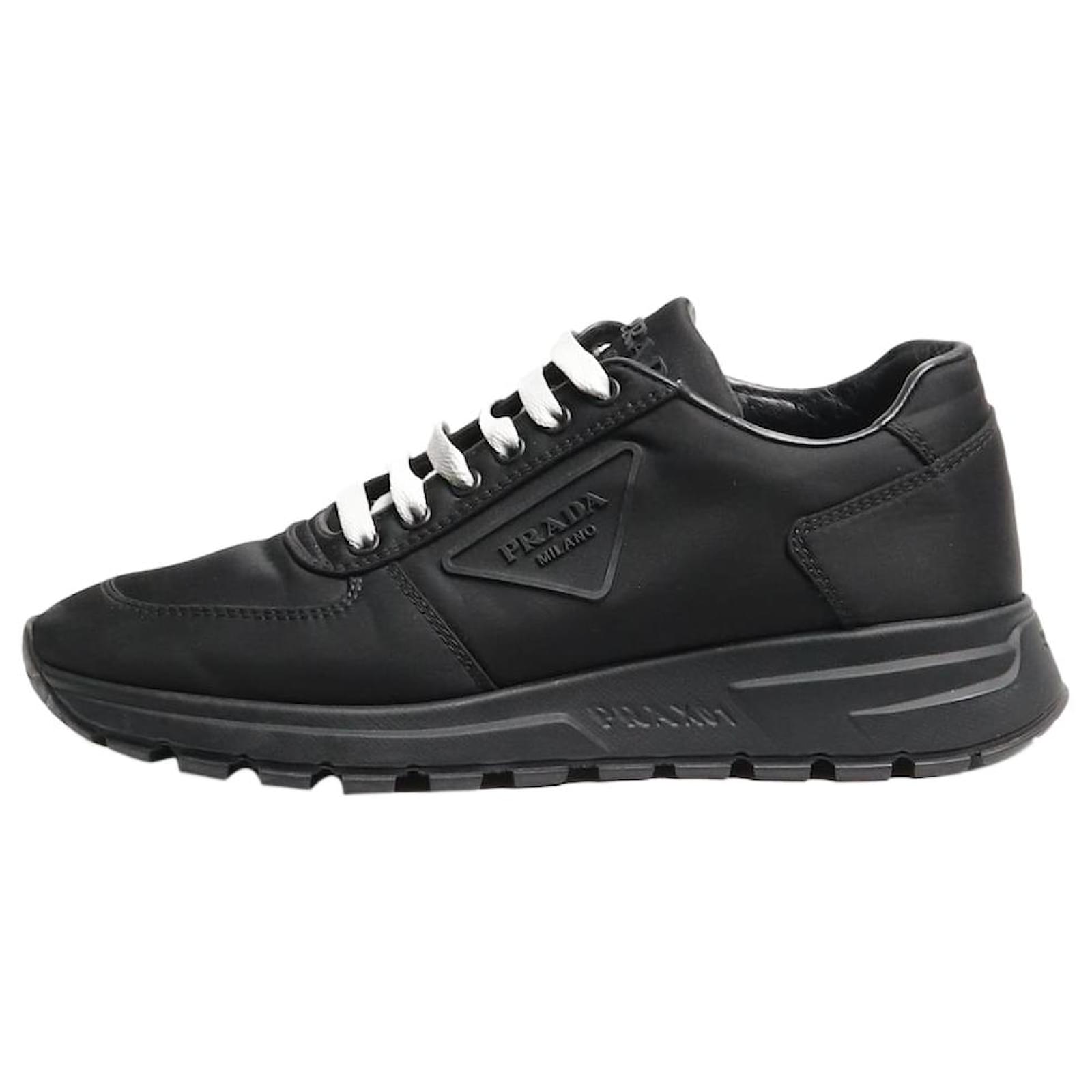 Prada Black Prax 01 logo trainers - size EU 38.5 Nylon  ref.2159358