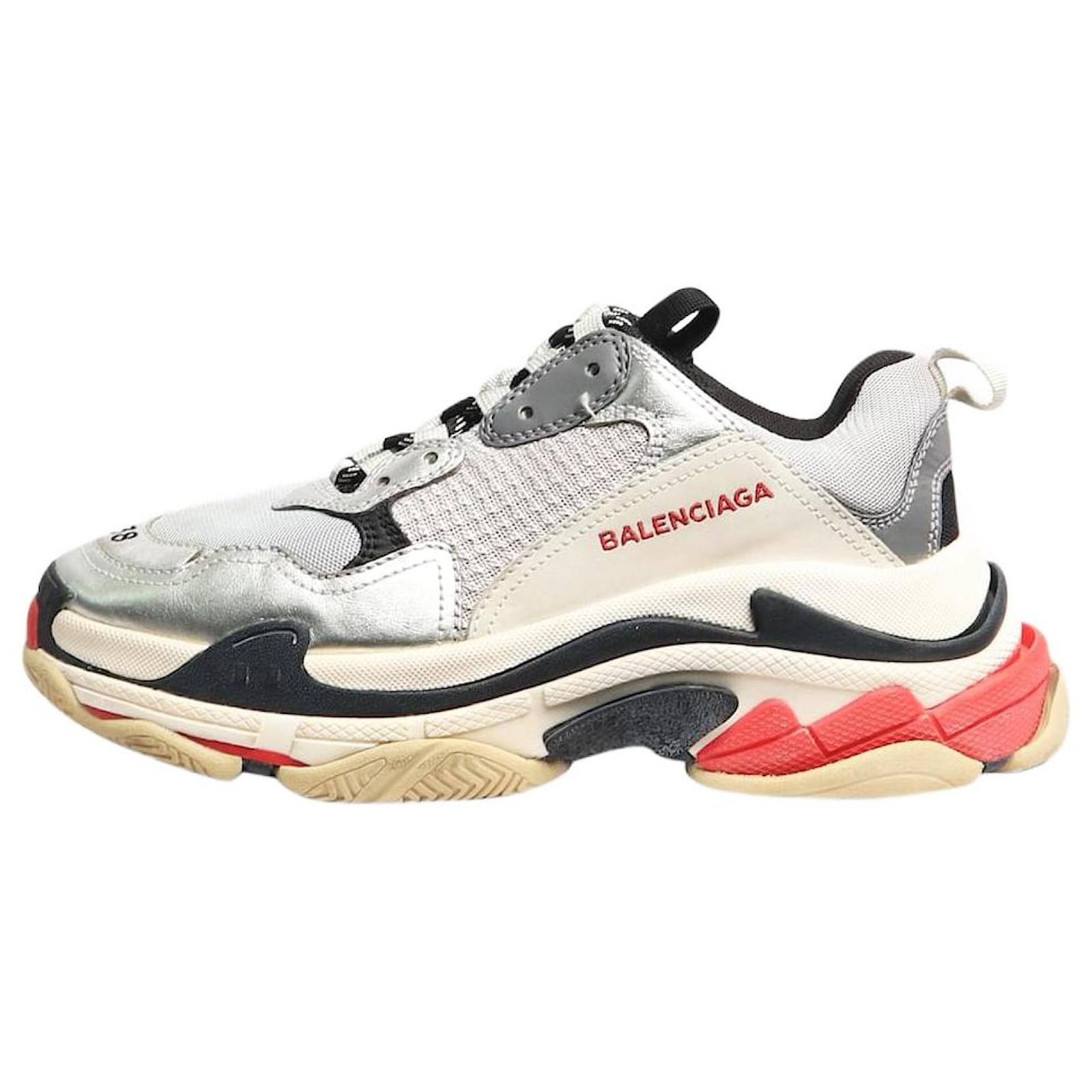 Balenciaga Silver Triple S trainers - size EU 38 Rubber  ref.2159347