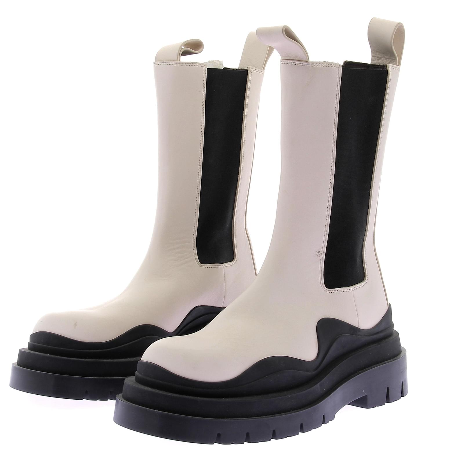 BOTTEGA VENETA Boots T.EU 37 Leather White  ref.2148628