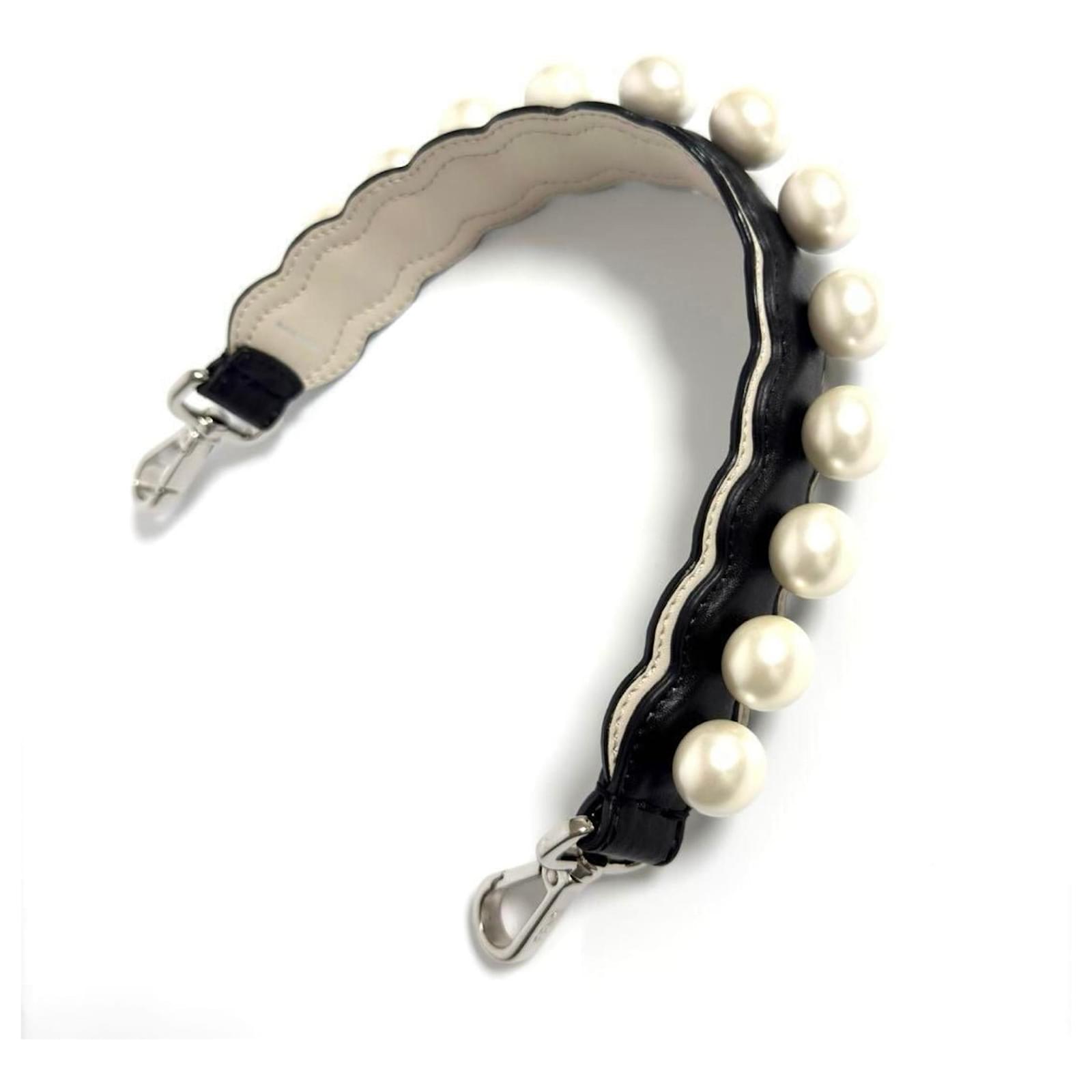 Fendi Women's Handbag Strap Leather Metal Pearl  ref.2145551