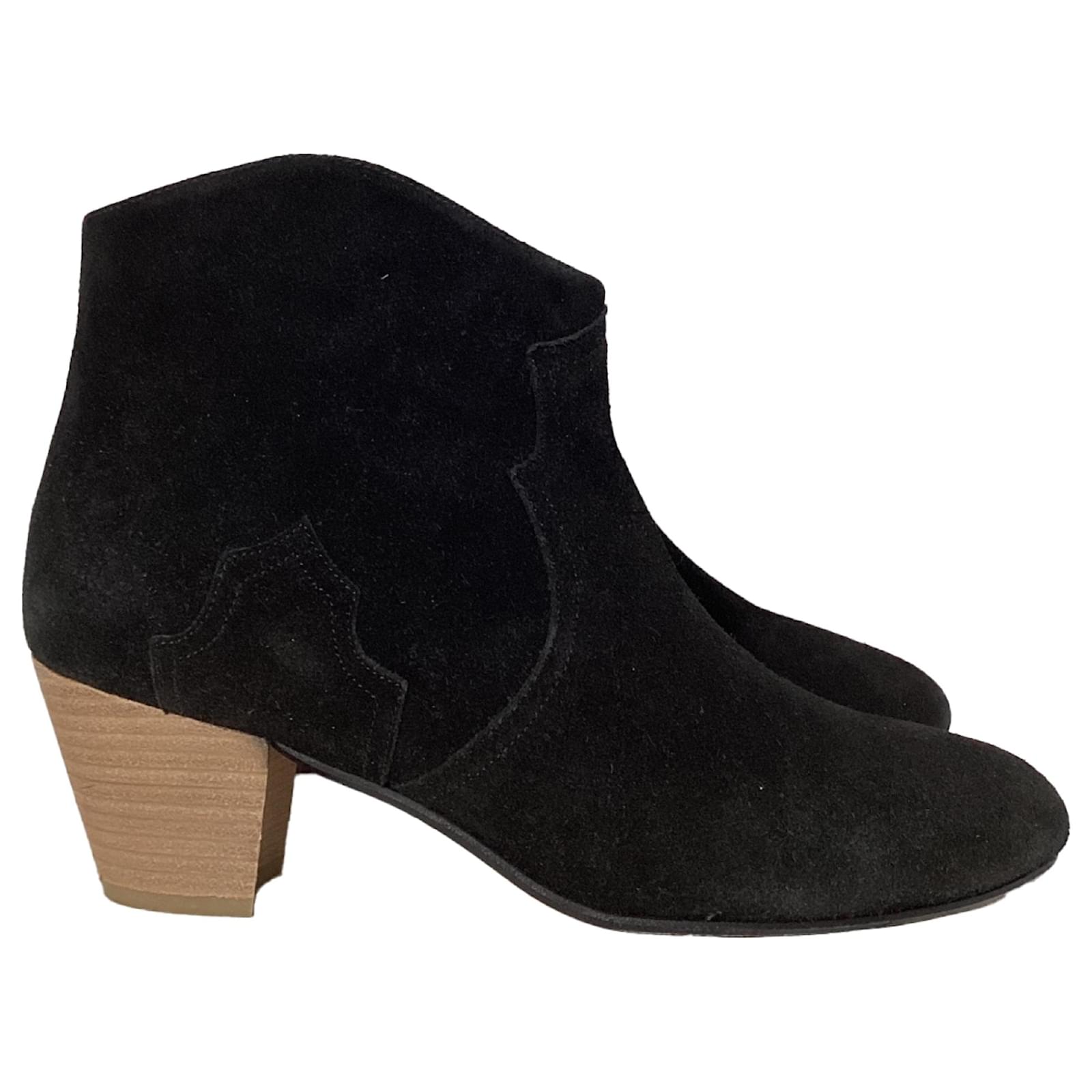 Isabel Marant Dicker Booties in Black Suede  ref.2143914
