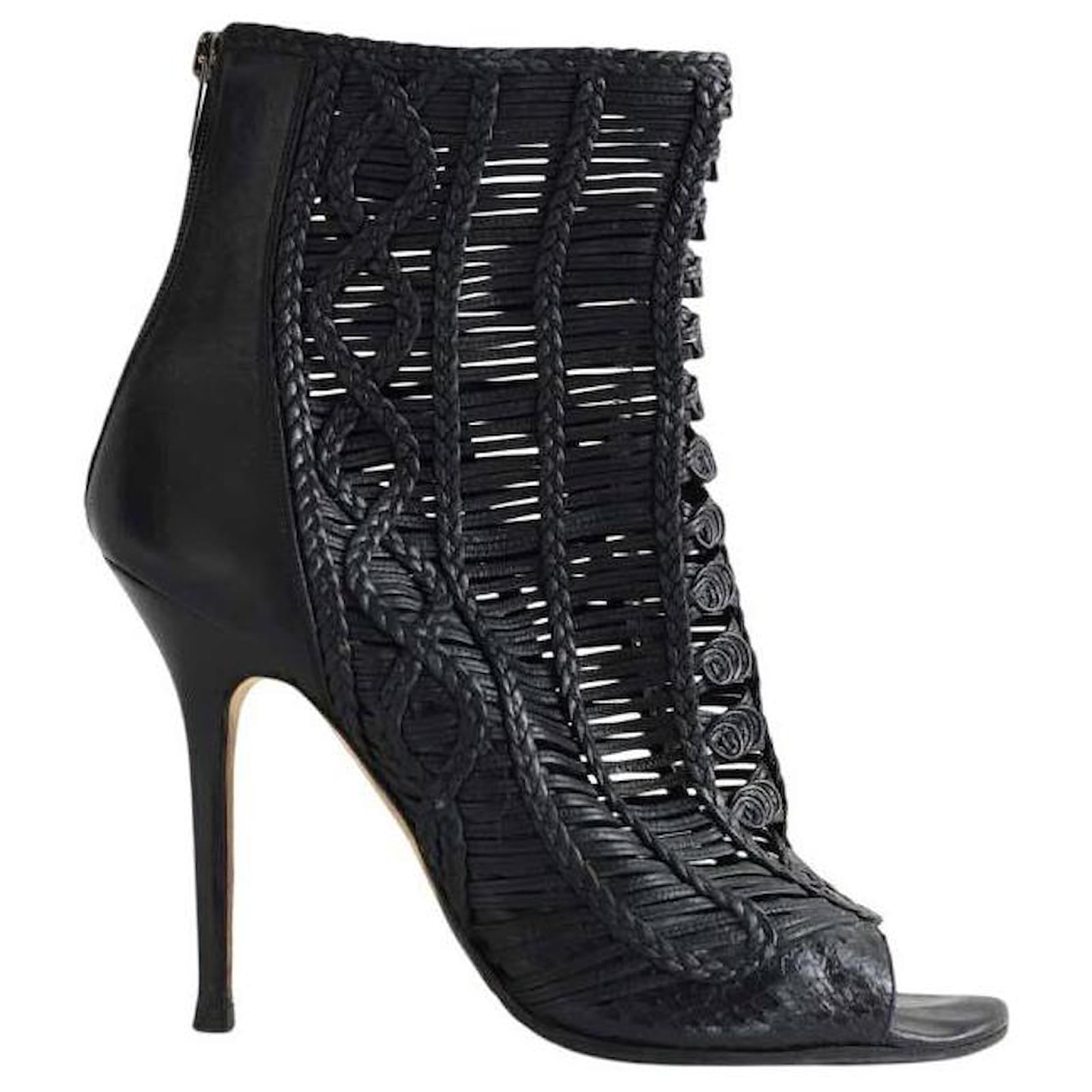 Jimmy Choo Leather heels Black  ref.2141485