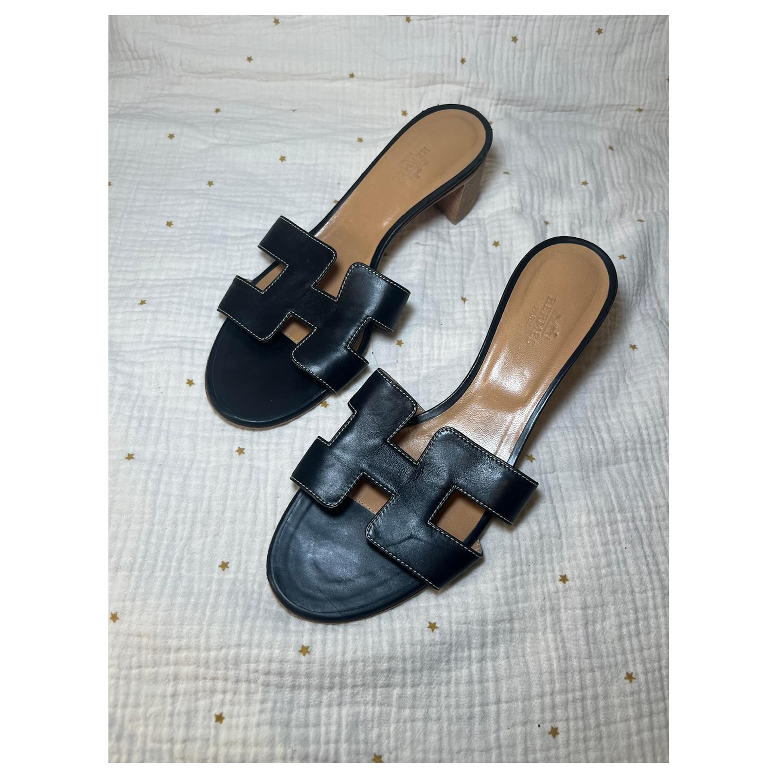 Hermès Oasis Sandals - Hermes 39 in very good condition  ref.2138416