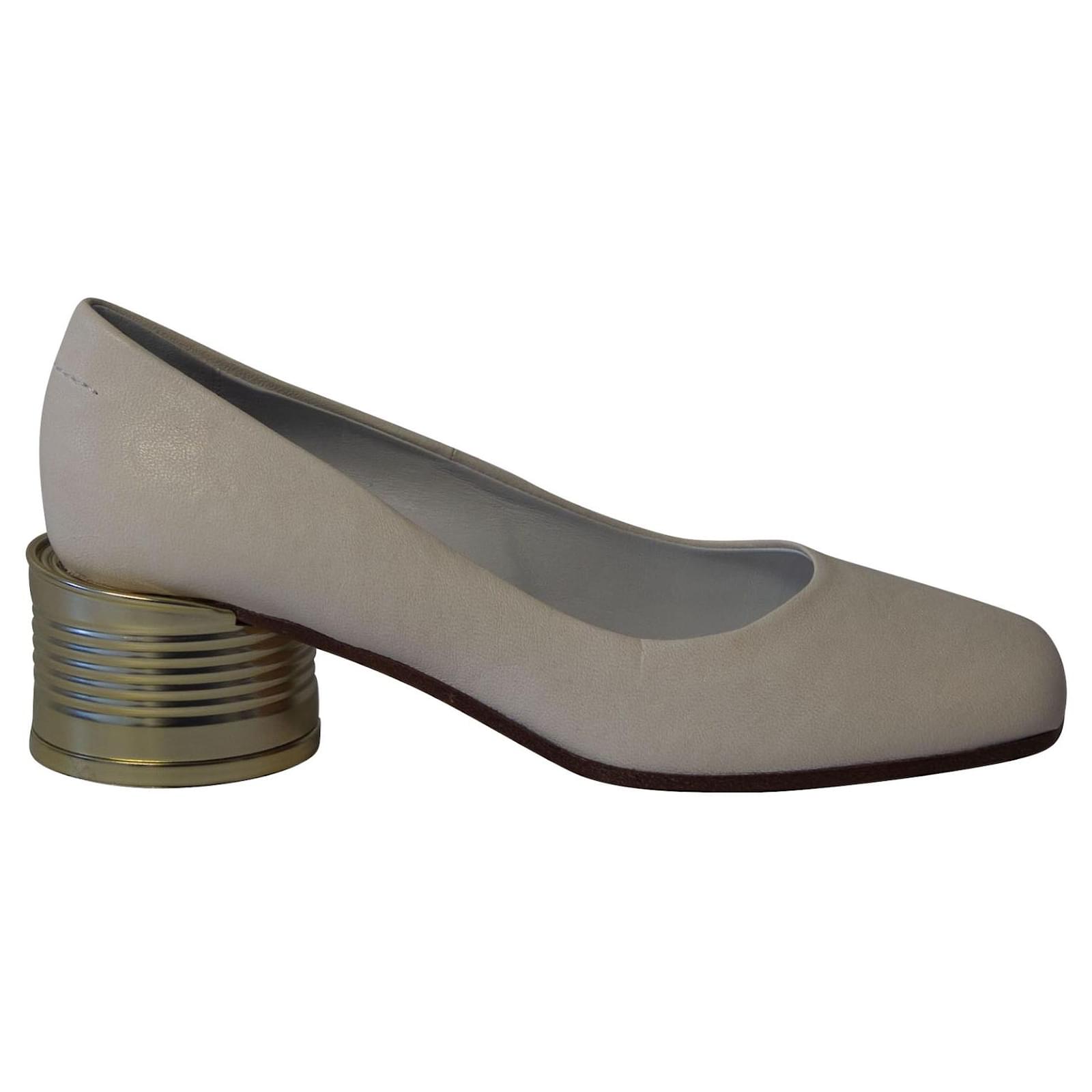 Maison Martin Margiela Maison Margiela Tin Can Heel Pumps in White Leather  ref.709687
