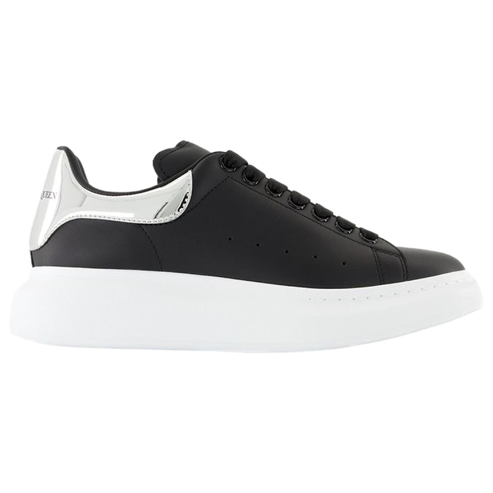 Sneakers Oversized - Alexander McQueen - Leather - Black Pony-style calfskin  ref.2119436