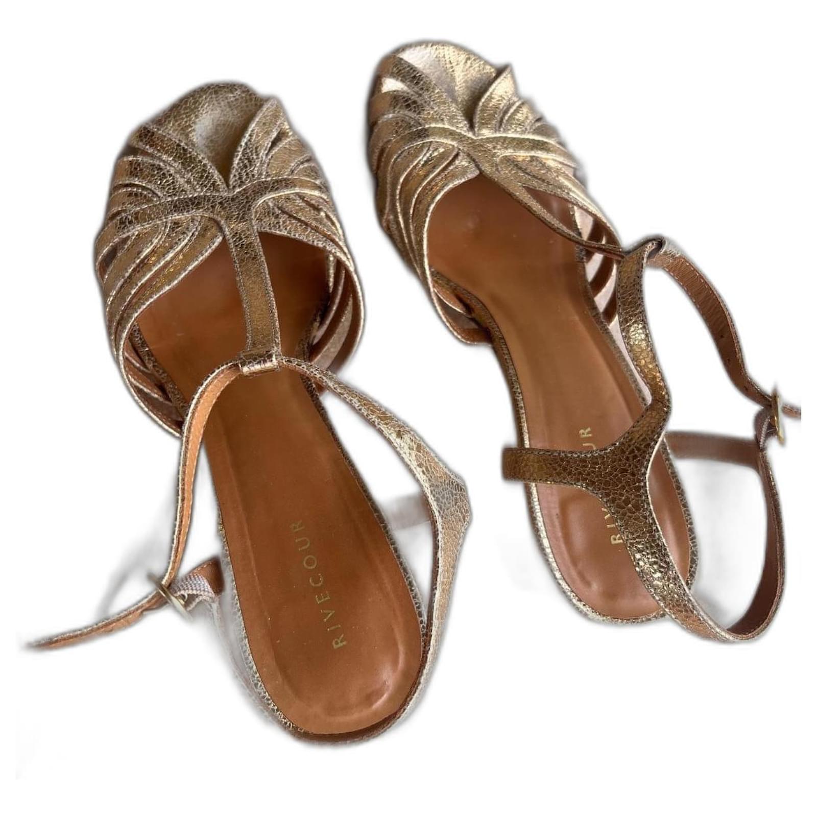 Autre Marque Rivecour cracked leather sandals Golden  ref.2122586