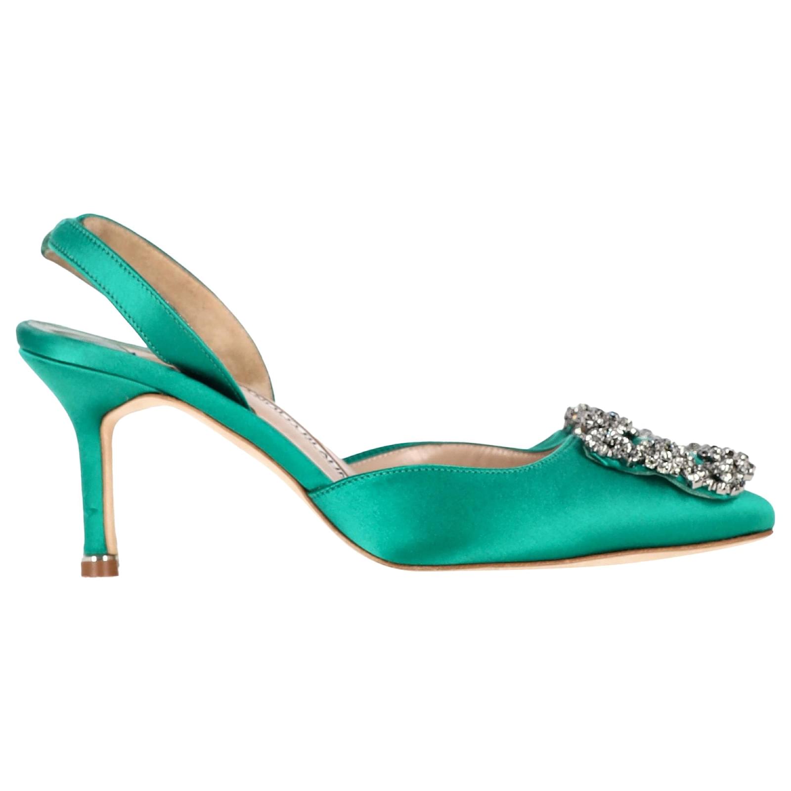  Manolo Blahnik Hangisi70 Embellished Slingback Pumps in Green Satin  ref.1849219