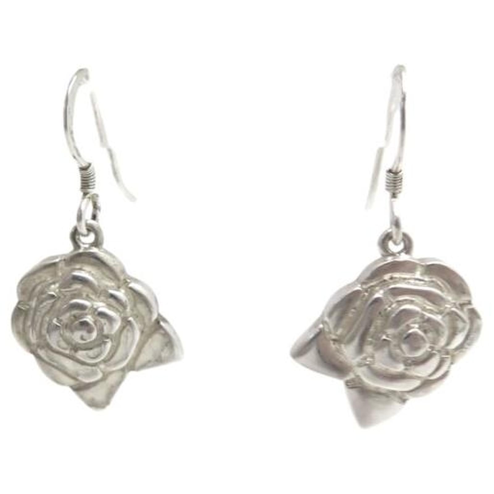 VINTAGE CHANEL CAMELIA SILVER EARRINGS Silvery  ref.2192274