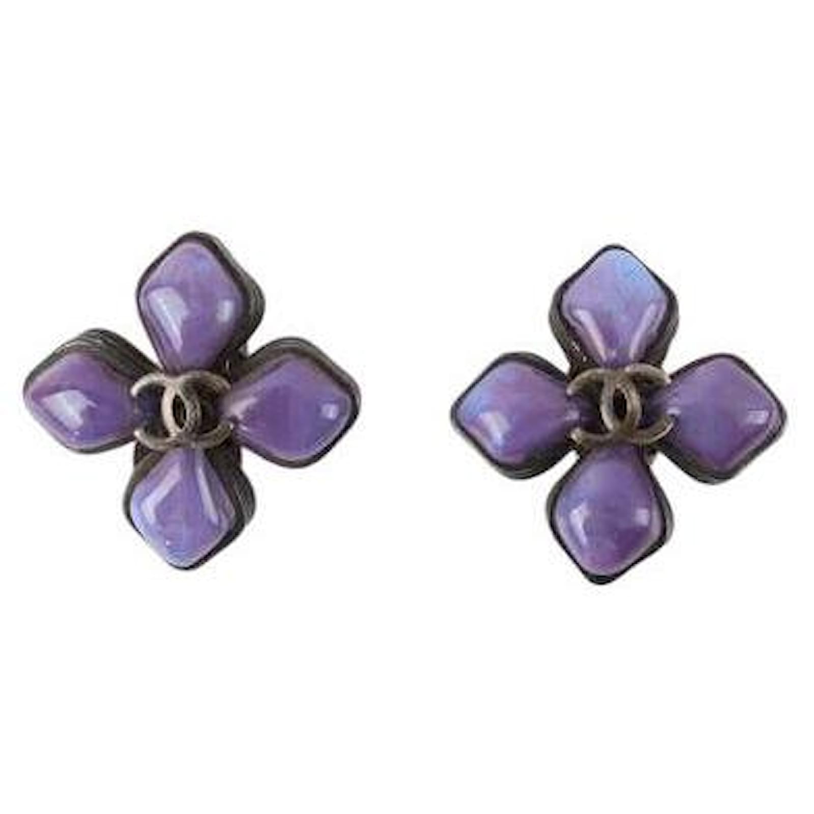 Chanel Purple earrings Metal  ref.1962462