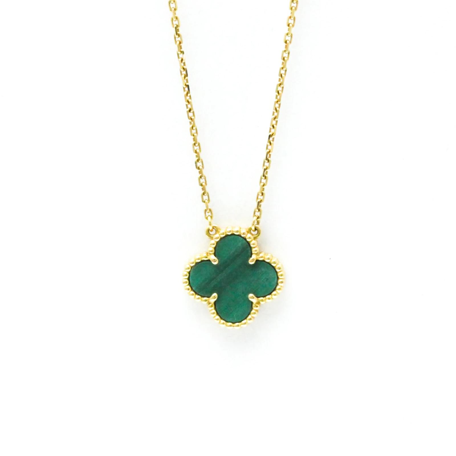 Van Cleef & Arpels Vintage Alhambra Pendant Necklace Golden Yellow gold  ref.1895329