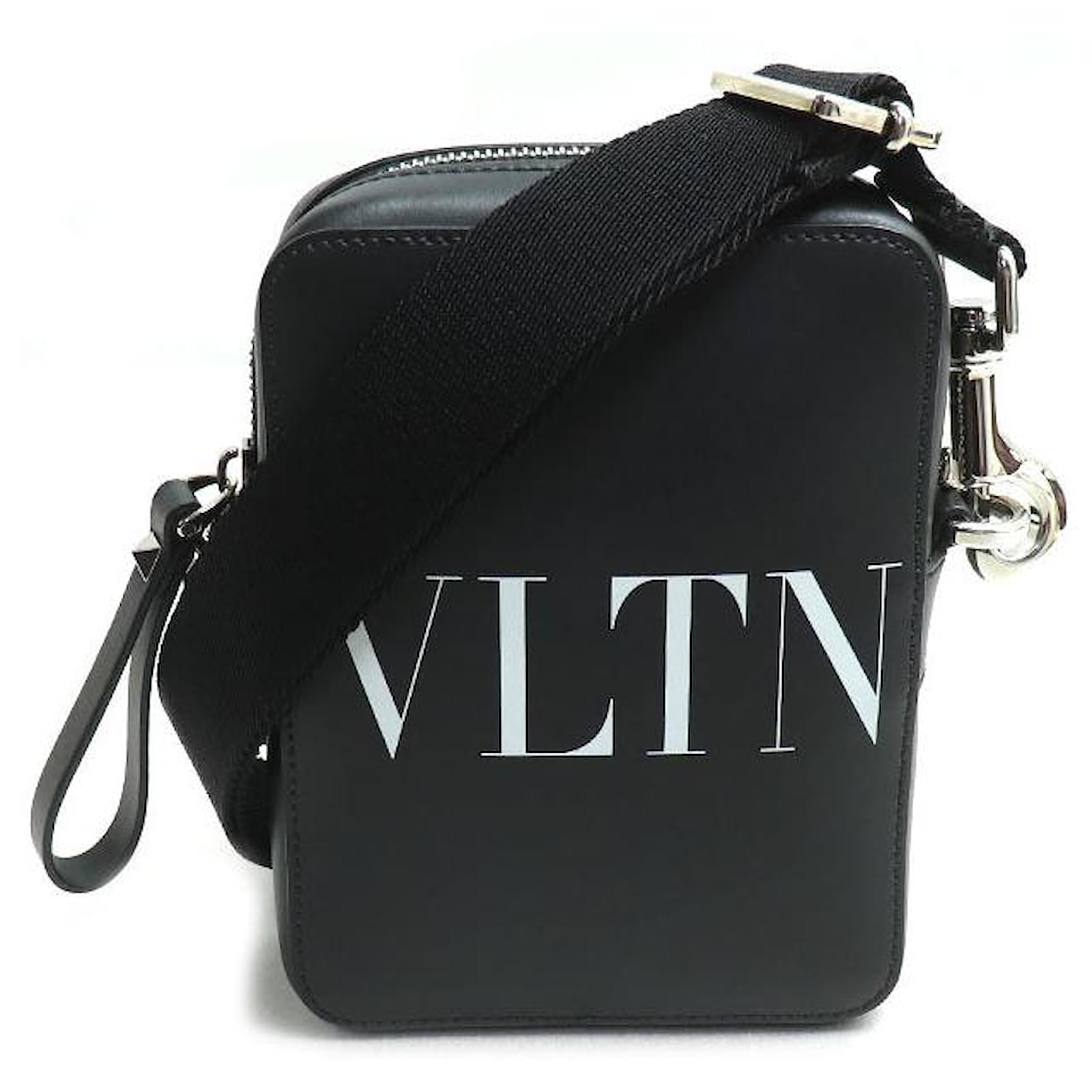Valentino Garavani VLTN Shoulder Bag Black Leather  ref.2323259
