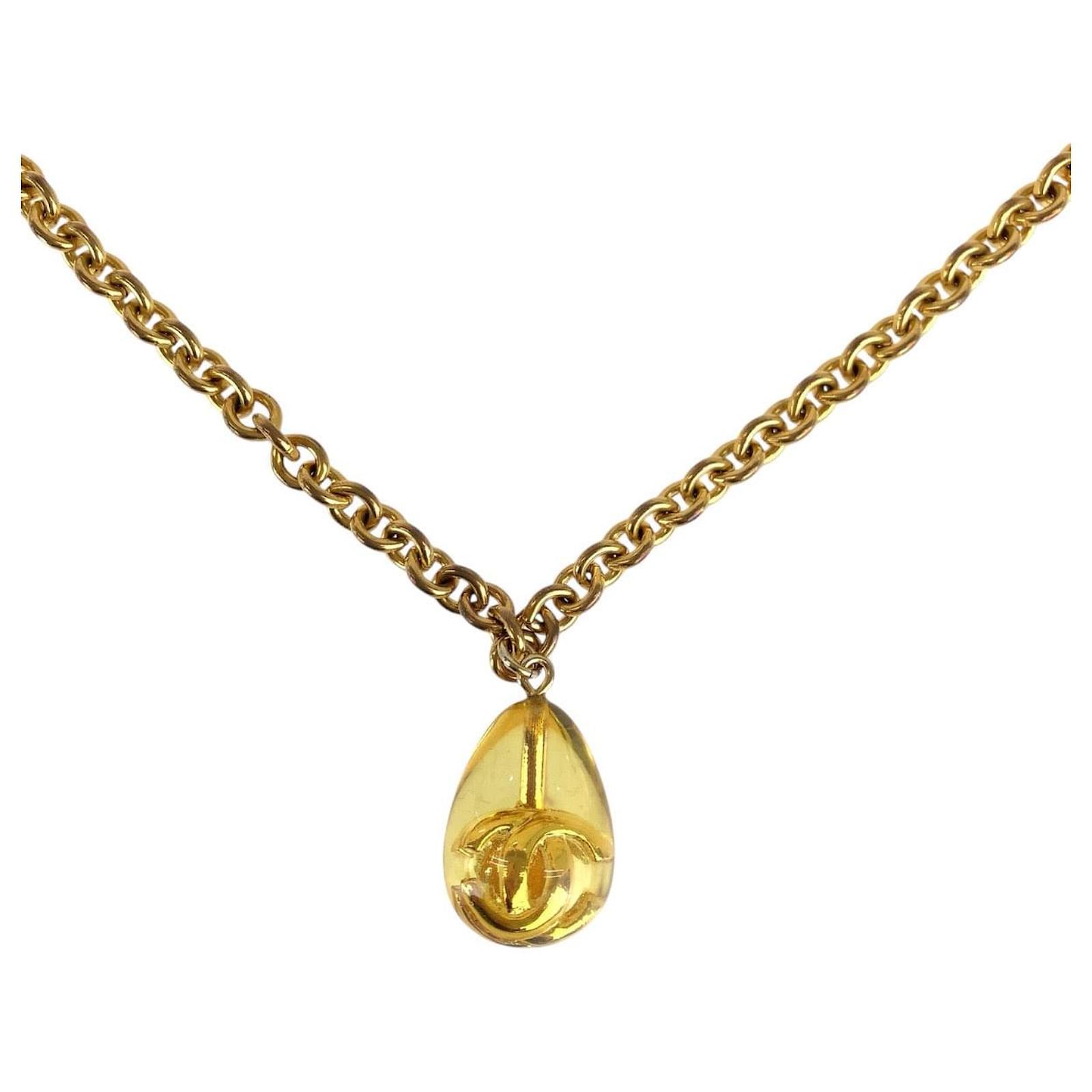 Chanel Metal/Synthetic Resin Teardrop Necklace Golden  ref.2085564