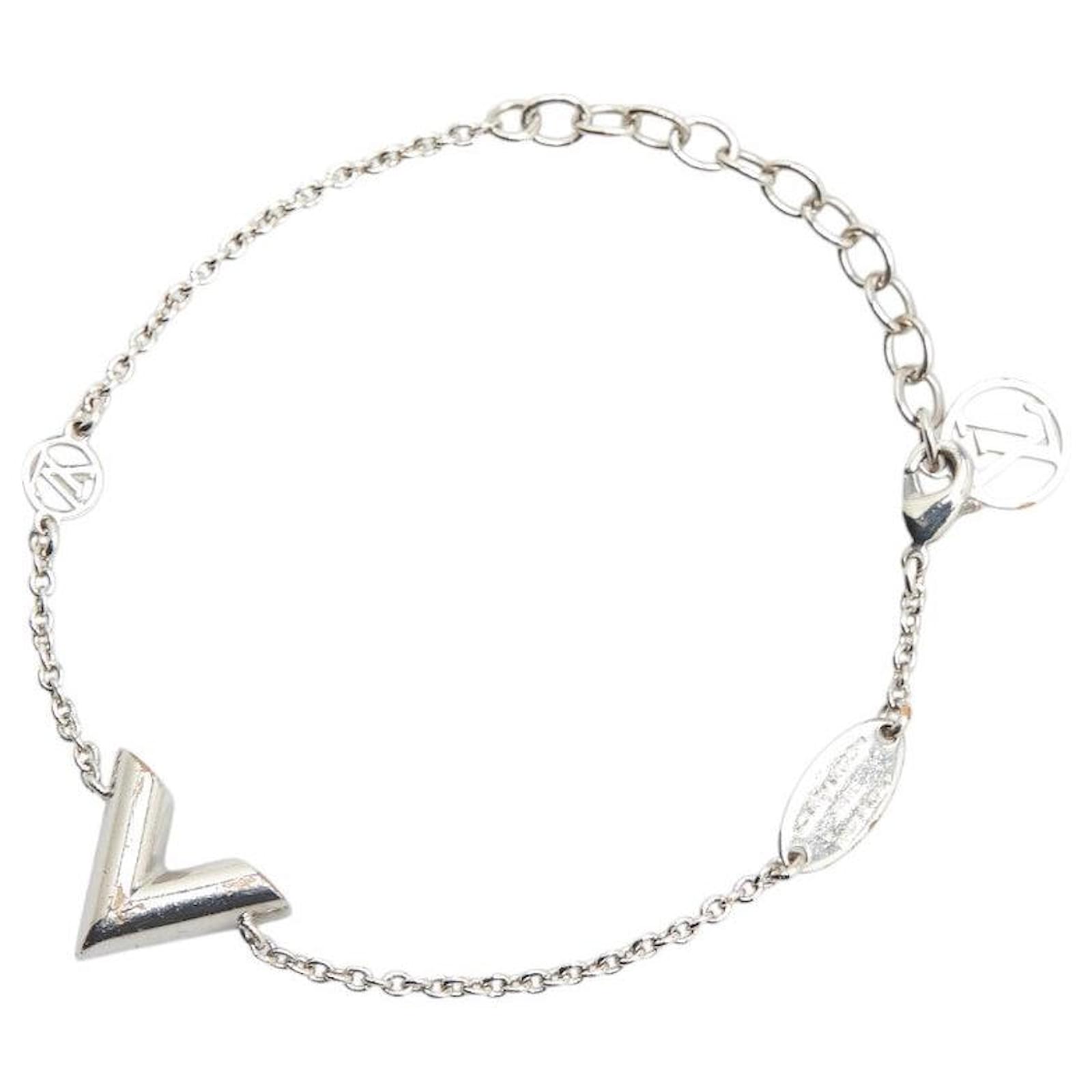 Louis Vuitton Essential V Bracelet Silvery Metal  ref.2324708