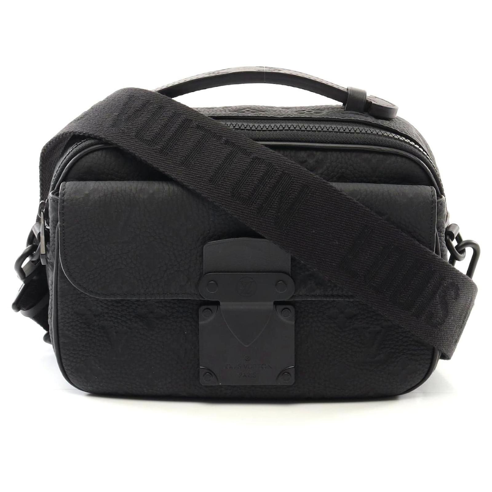Louis Vuitton S Lock Messenger Handbag Black Leather Pony-style calfskin  ref.2310239