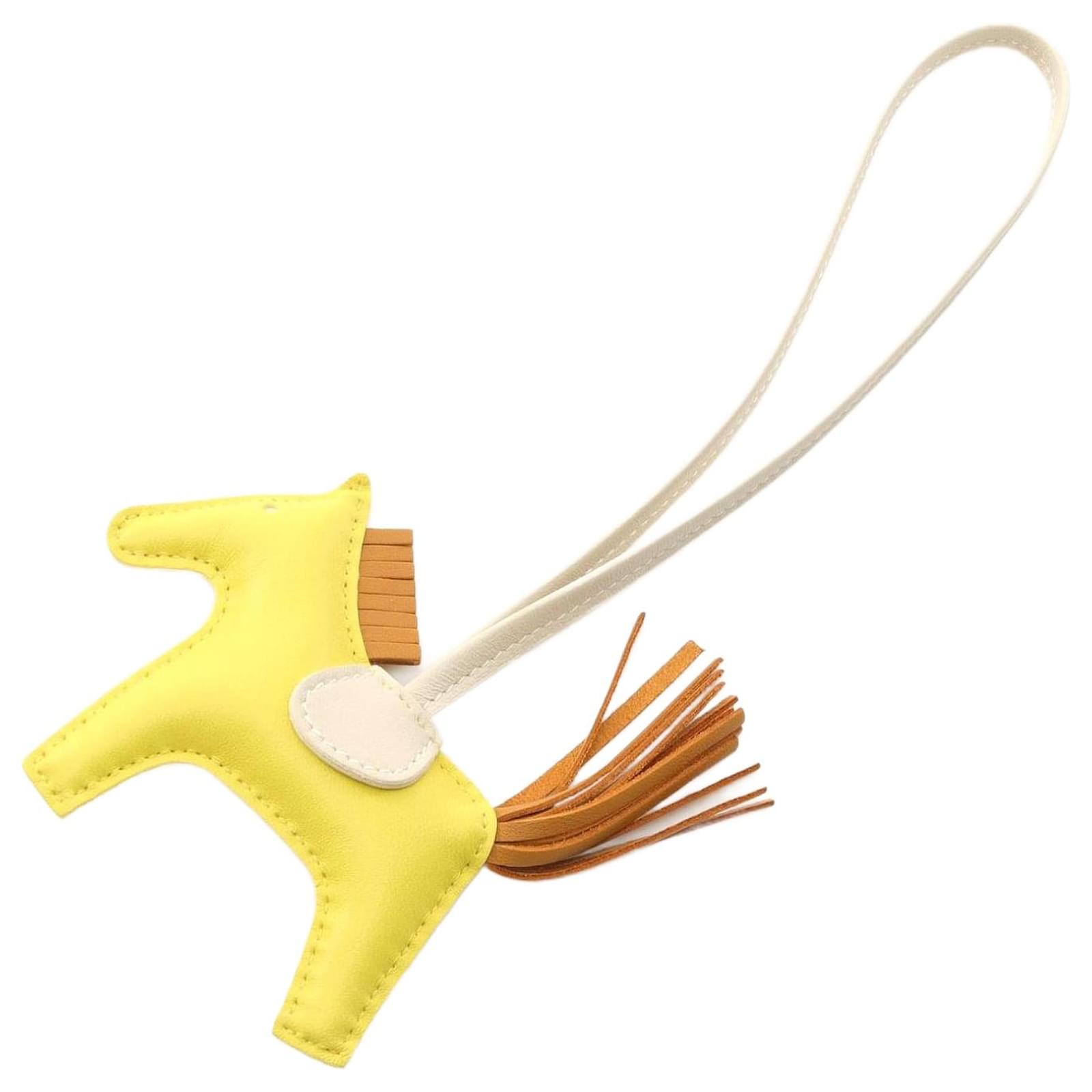 Hermès Hermes Rodeo PM Charm Yellow Brown White Leather Lambskin  ref.2316474