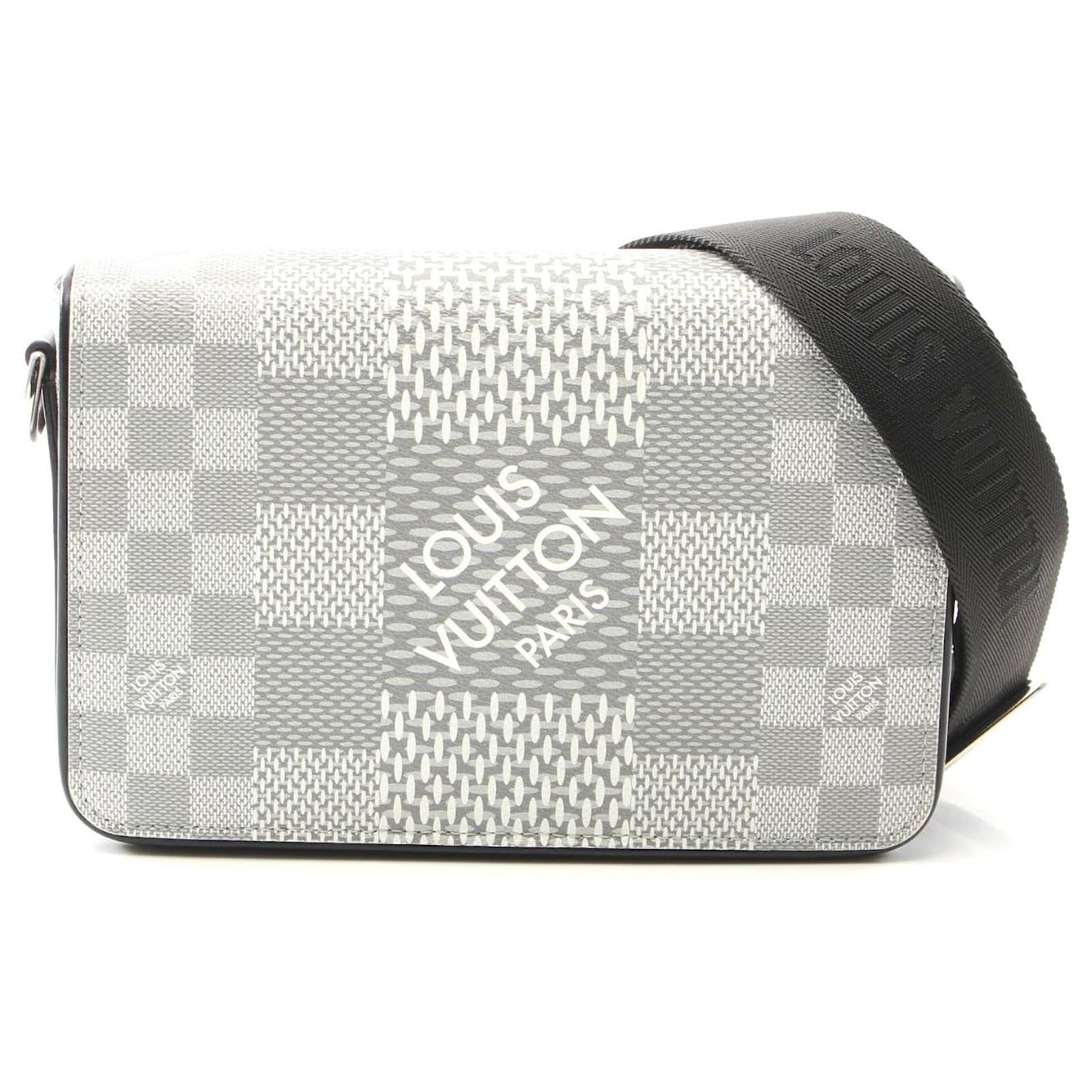 Louis Vuitton Damier Graphite 3D Messenger Bag Grey Cloth  ref.2307421
