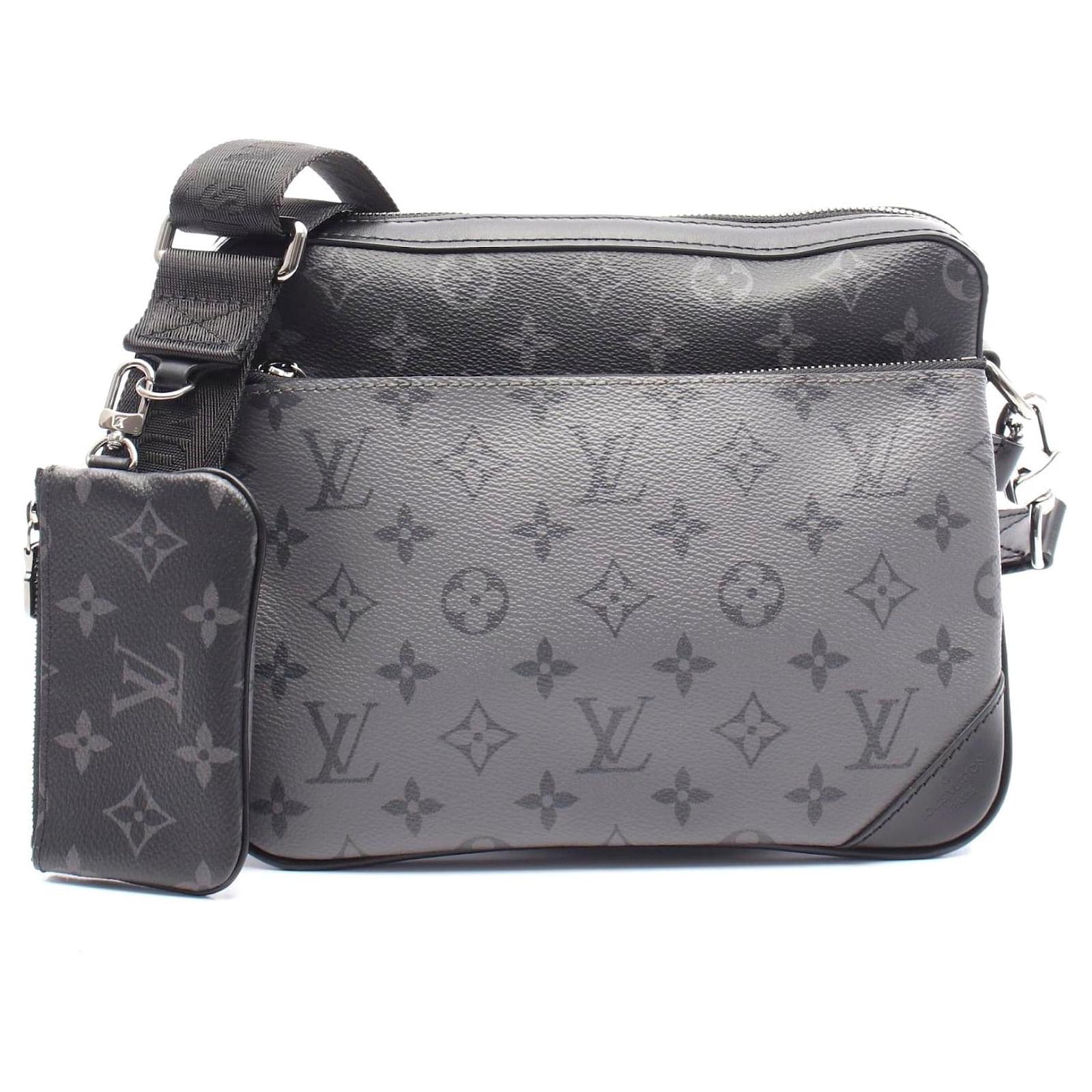 Louis Vuitton Trio Messenger Monogram Eclipse Bag Black Cloth  ref.2303872