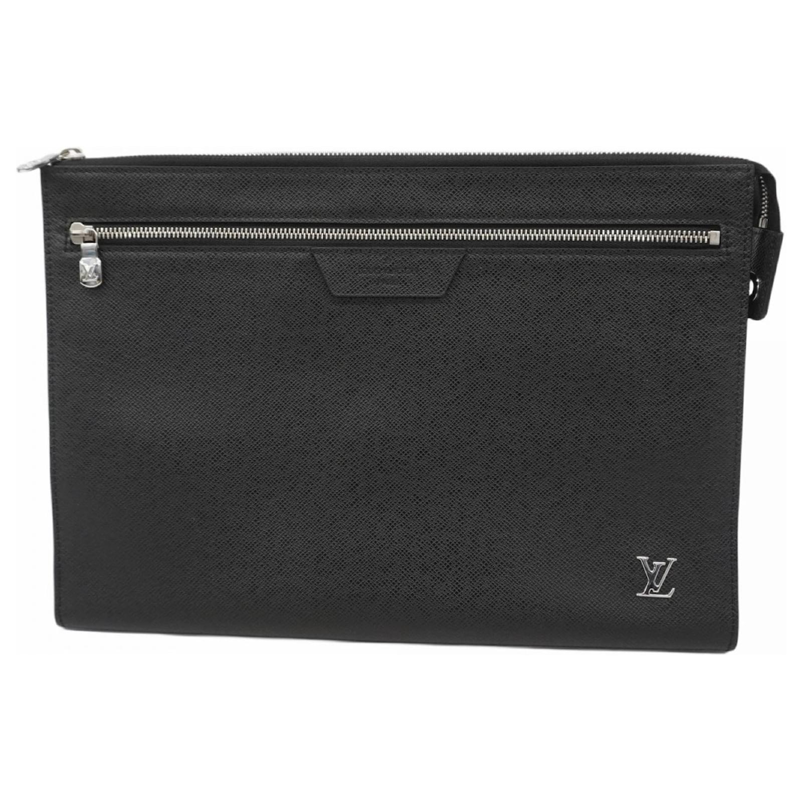 Louis Vuitton Taiga Pochette 24H Clutch Bag Black  ref.2268914