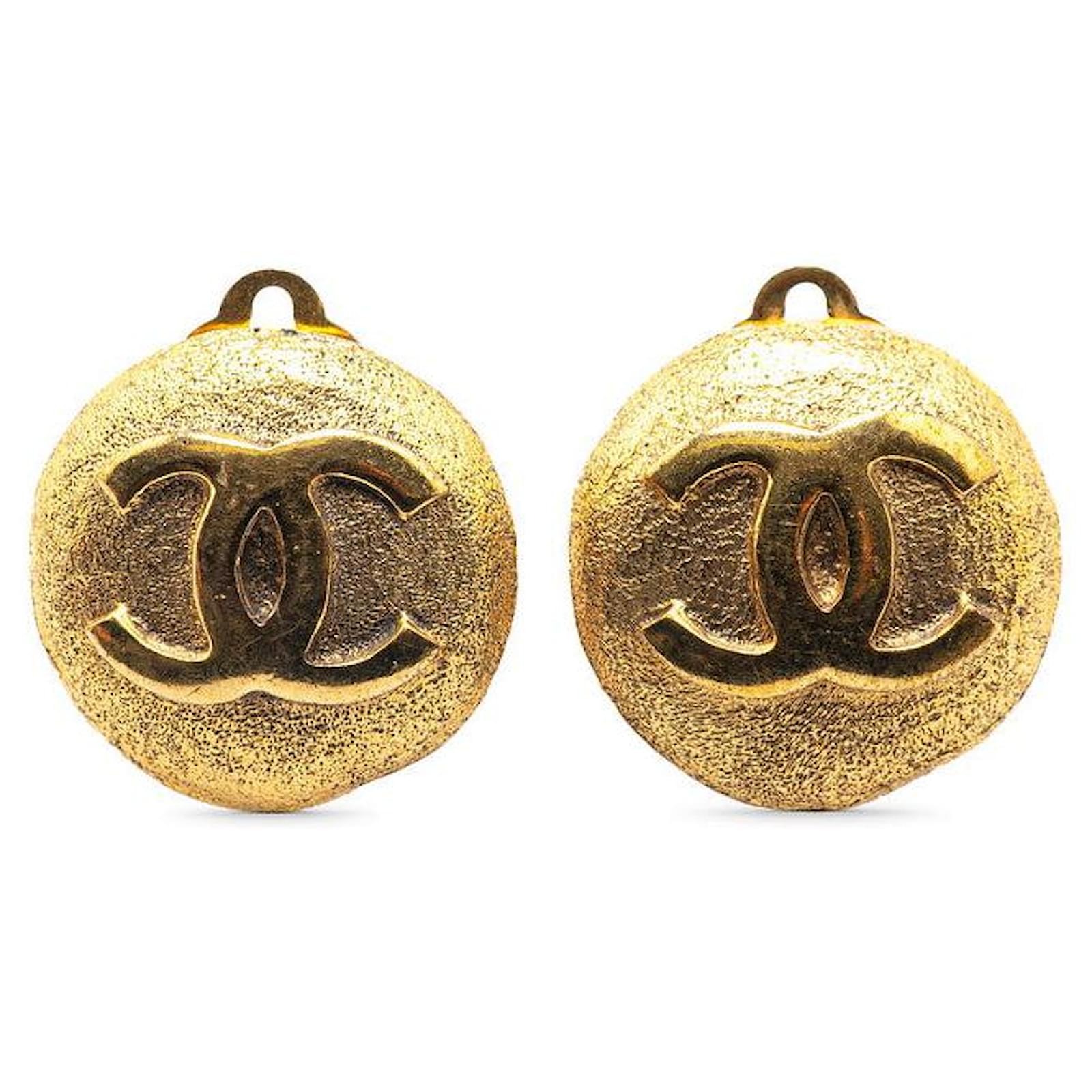 Chanel Gold-Plated Coco Mark Vintage Earrings 29 Golden Metal  ref.2321529