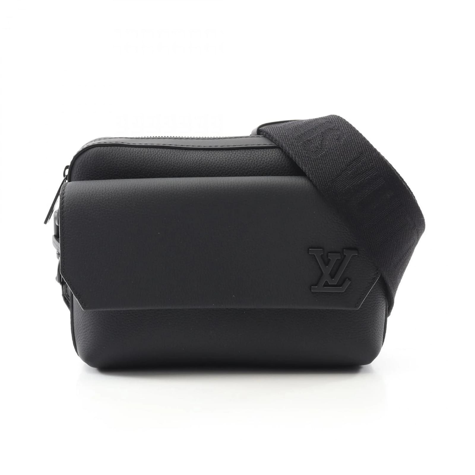 Louis Vuitton Fastline Shoulder Bag Black Leather  ref.2281101