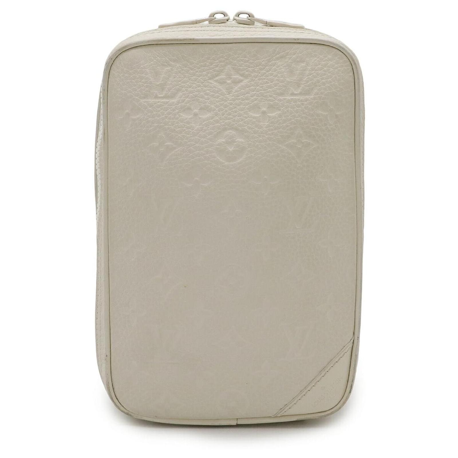 Louis Vuitton Monogram Taurillon Pouch White Leather  ref.2276017