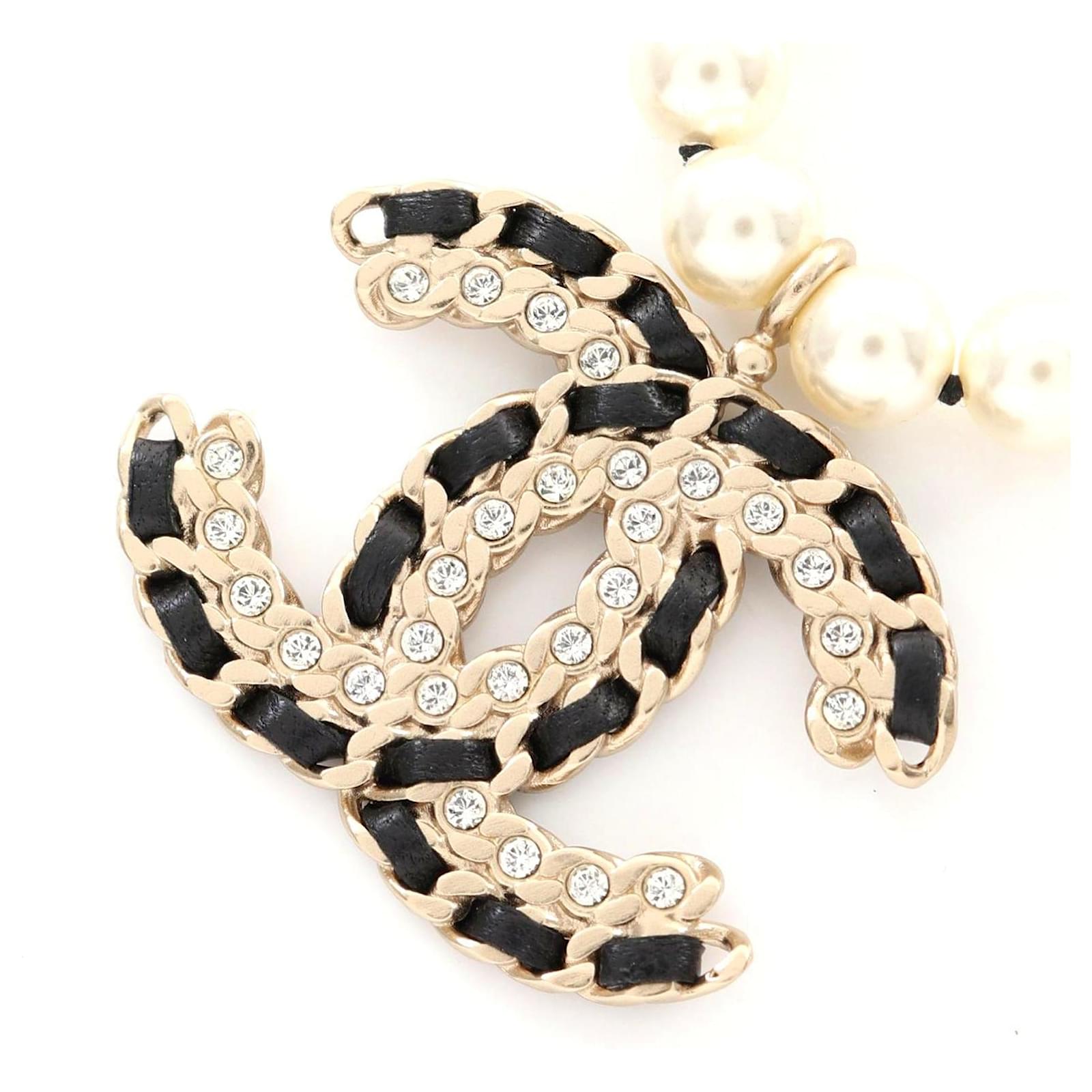 Chanel Coco Mark Necklace Gold Plated Faux Pearl Golden Metallic Metal  ref.2306825