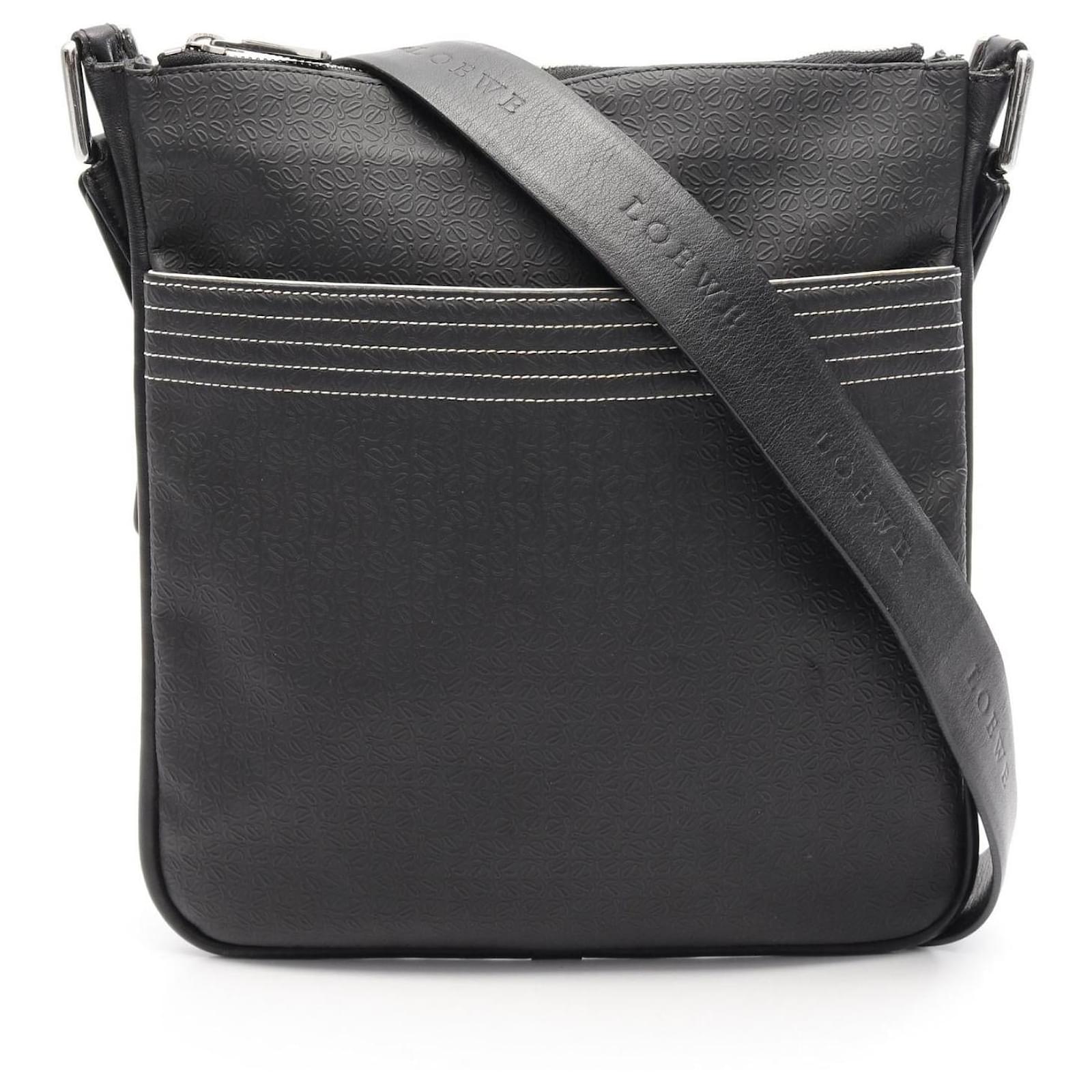 Loewe Repeat Anagram Leather Shoulder Bag Black  ref.2270156