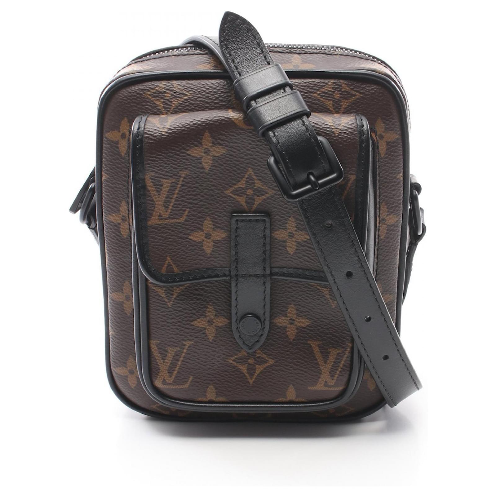 Louis Vuitton Christopher Monogram Shoulder Bag Brown Cloth  ref.2264676