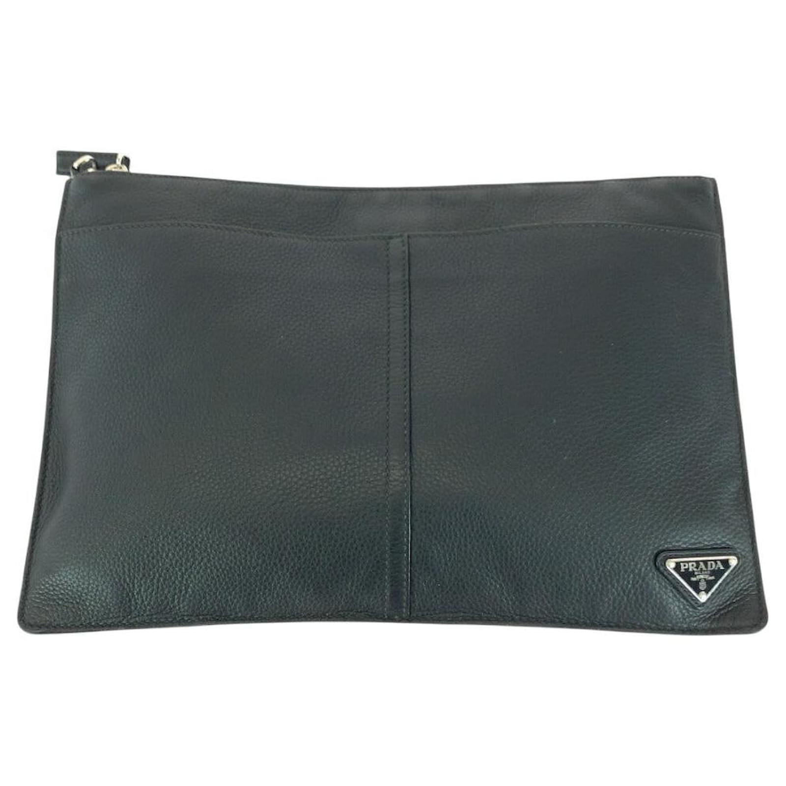 Prada Vitello City Triangle Logo Plate Leather Clutch Bag 502211 Black  ref.2261314