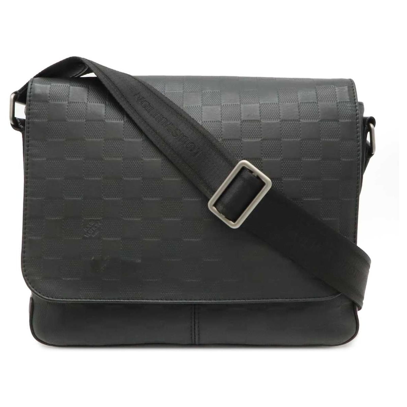 Louis Vuitton Damier Infini District PM Shoulder Bag N41286 Black Leather  ref.2260420