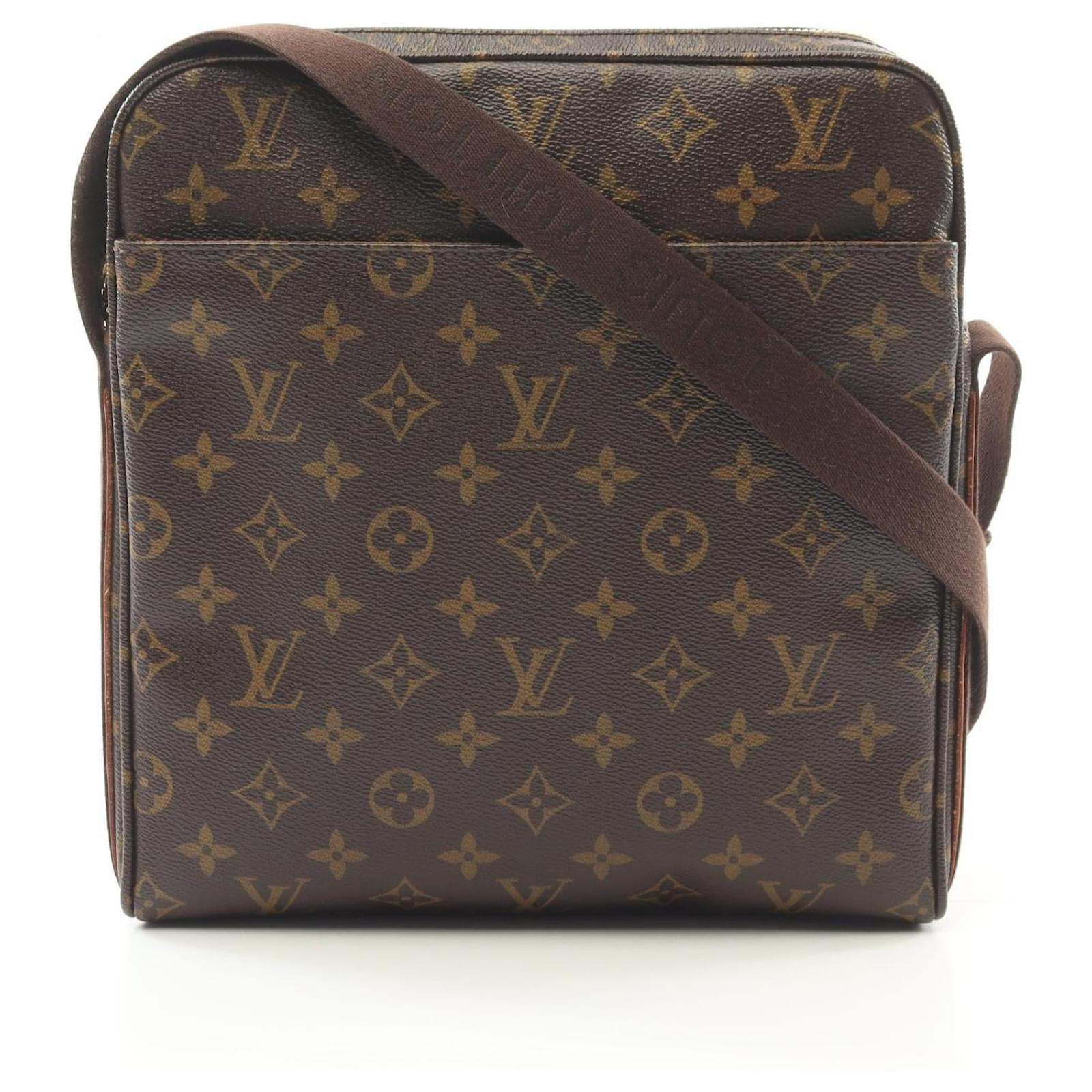 Louis Vuitton Monogram Trotteur Beaubourg Shoulder Bag M97037 Brown Cloth  ref.2259784