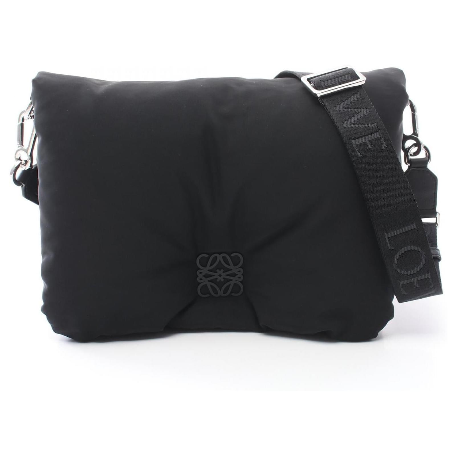 Loewe Nylon Leather Goya Puffer Shoulder Bag B896G22X01 Black  ref.2257728