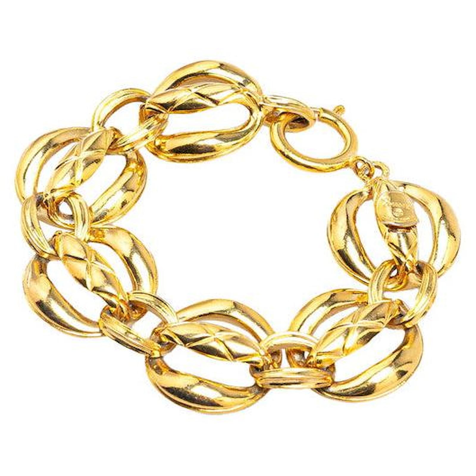 Chanel Matelasse Chain Bracelet Golden Metallic Metal  ref.2296112
