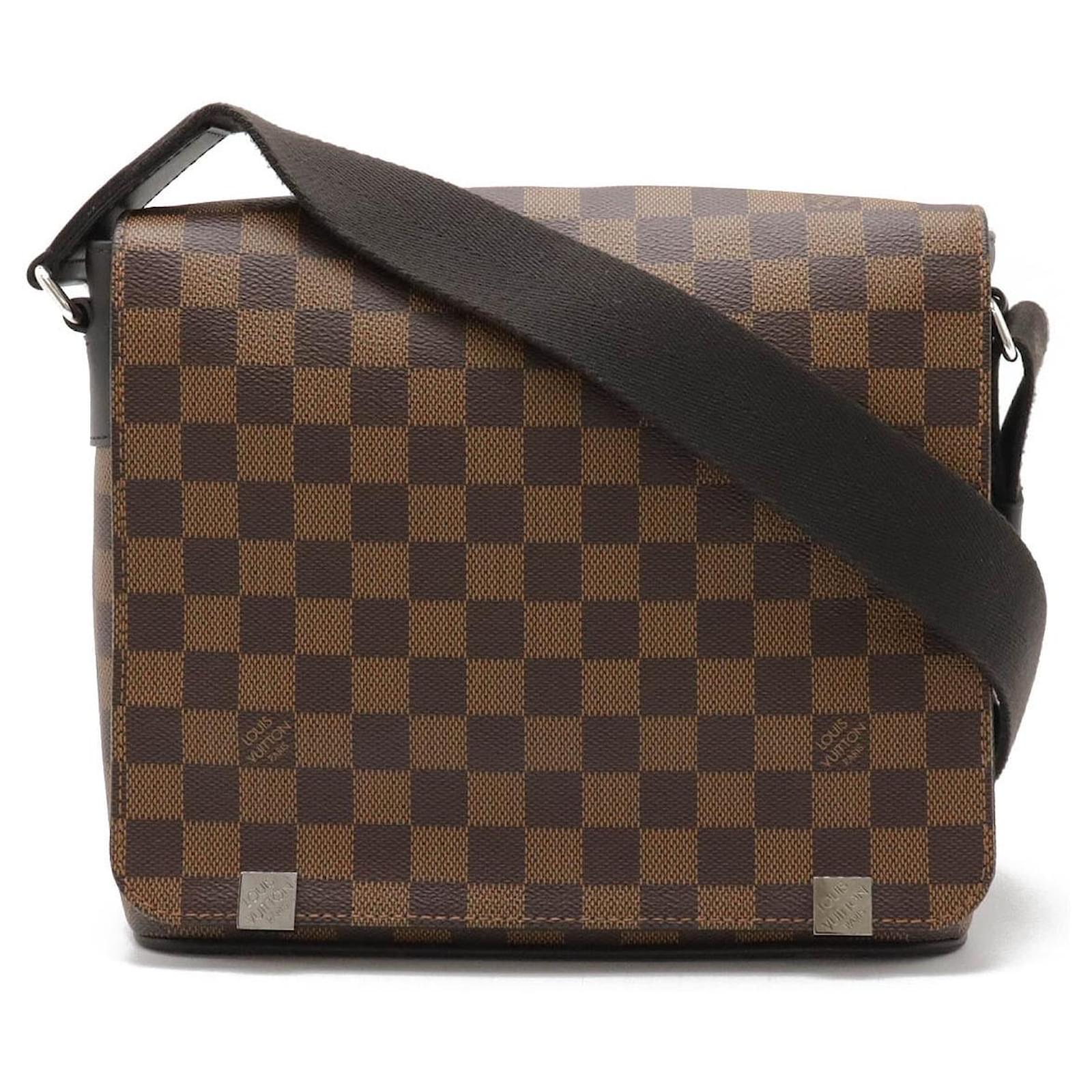 Louis Vuitton District PM NM Damier Shoulder Bag Brown Cloth  ref.2235320